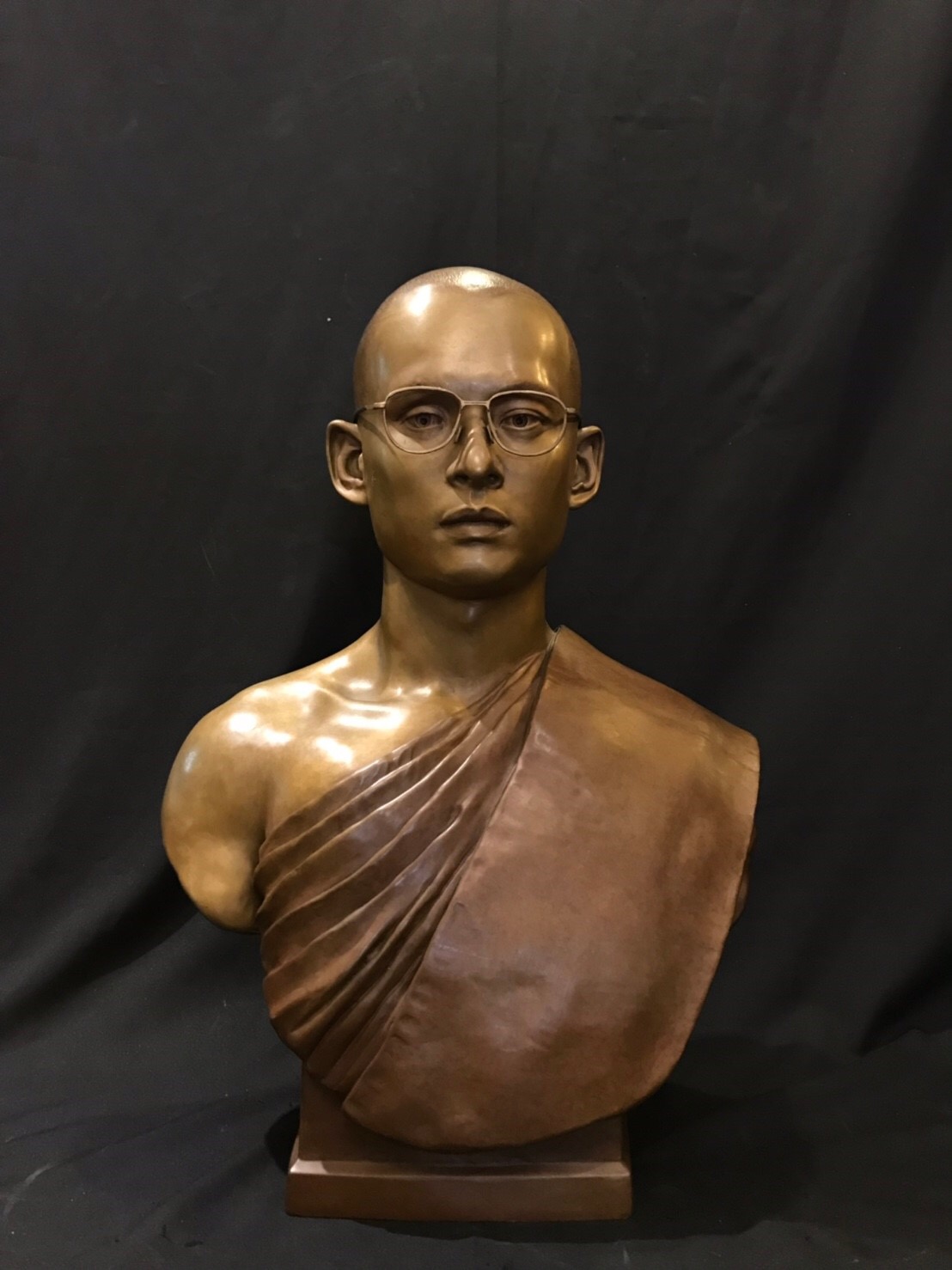 รัชกาลที่ 9 ทรงผนวช (องค์ใหญ่ หมายเลข 59)