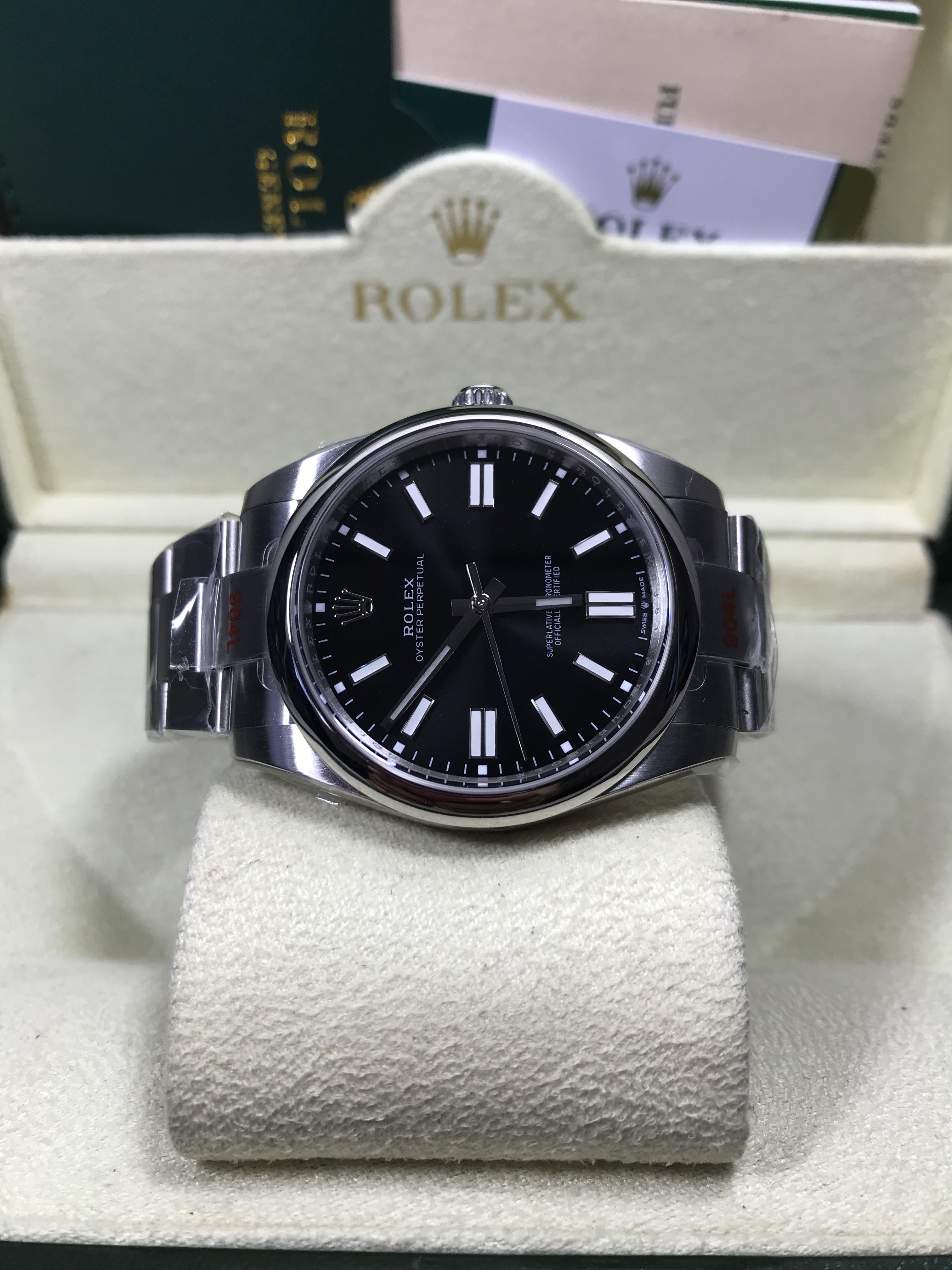Rolex Oyster Perpetual 41 (Swiss EW)