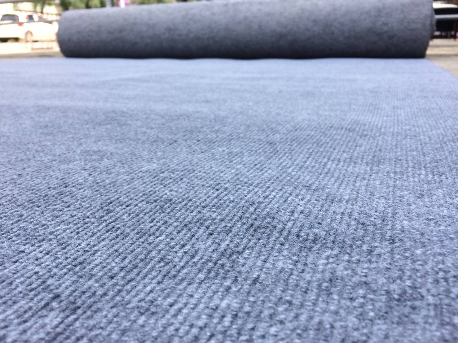 พรมลูกฟูก หรือพรมปูวัด สีเทาควันบุหรี่ 018 หนา 4-6 มิล