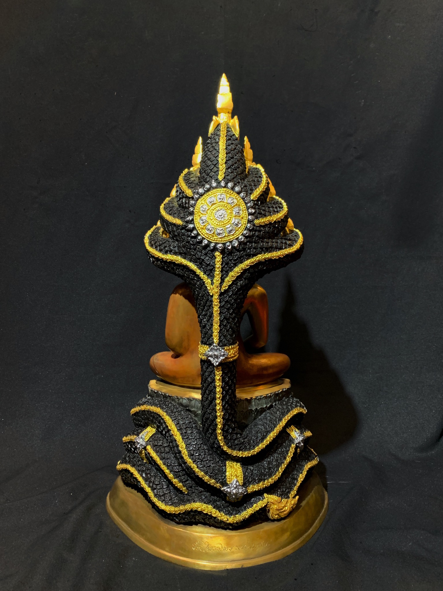 พระนาคปรก หน้าตัก 9 นิ้ว