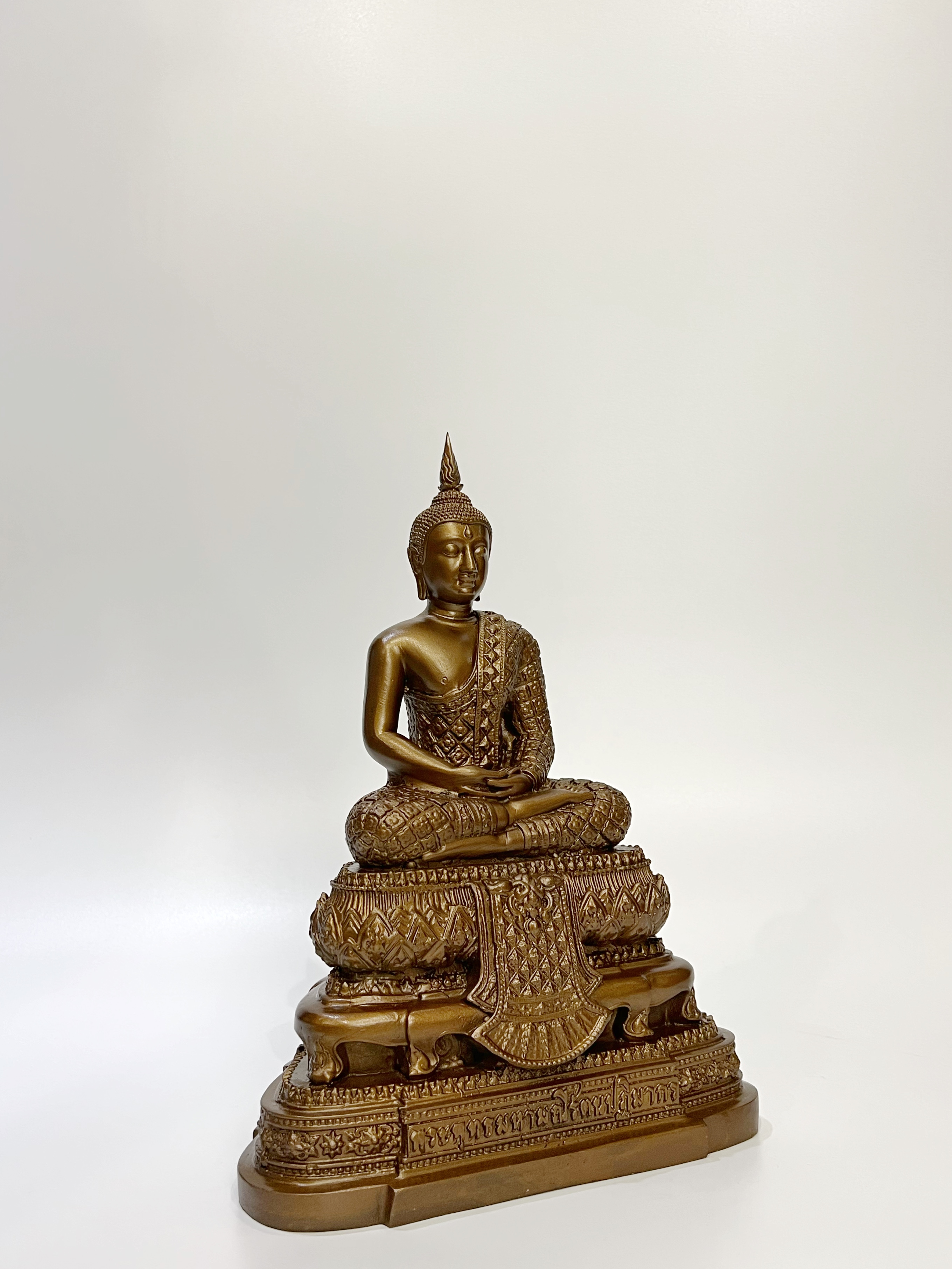 พระแก้วมรกต ทรงเครื่องฤดูฝน หน้าตัก 5 นิ้ว