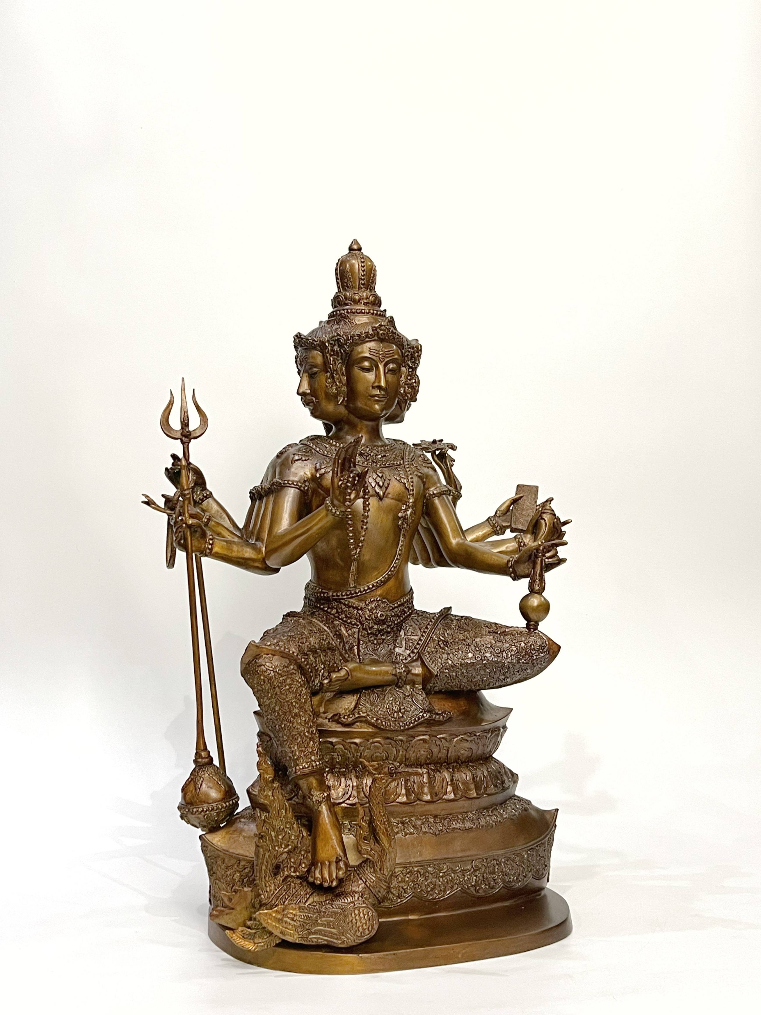 พรหมธาดา หน้าตัก 9 นิ้ว