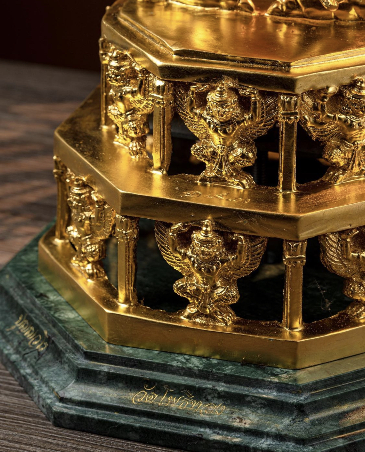 องค์บูชา พญาครุฑ รุ่น เจริญพร