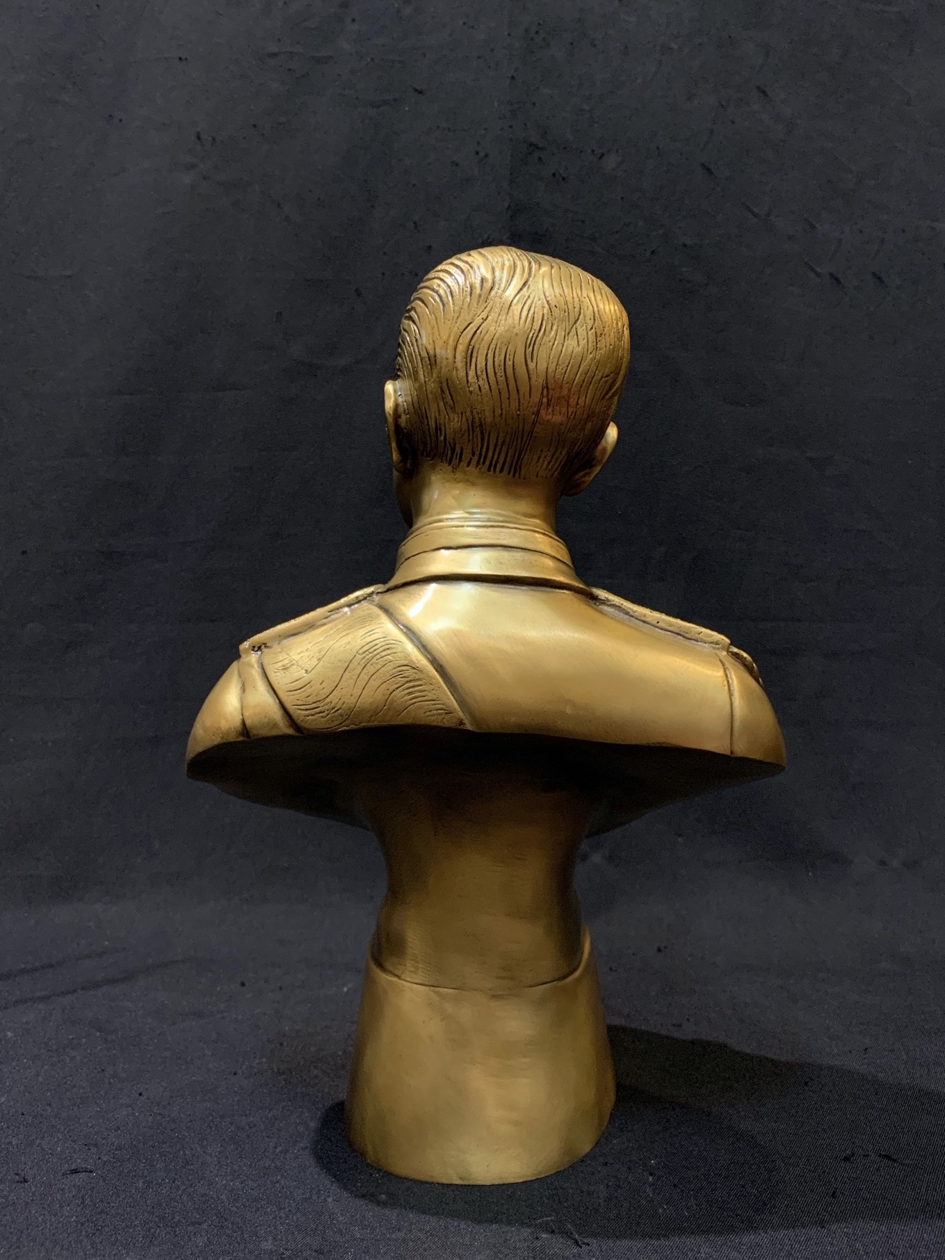 รัชกาลที่ 5 ครึ่งพระองค์ (ตราแผ่นดิน)