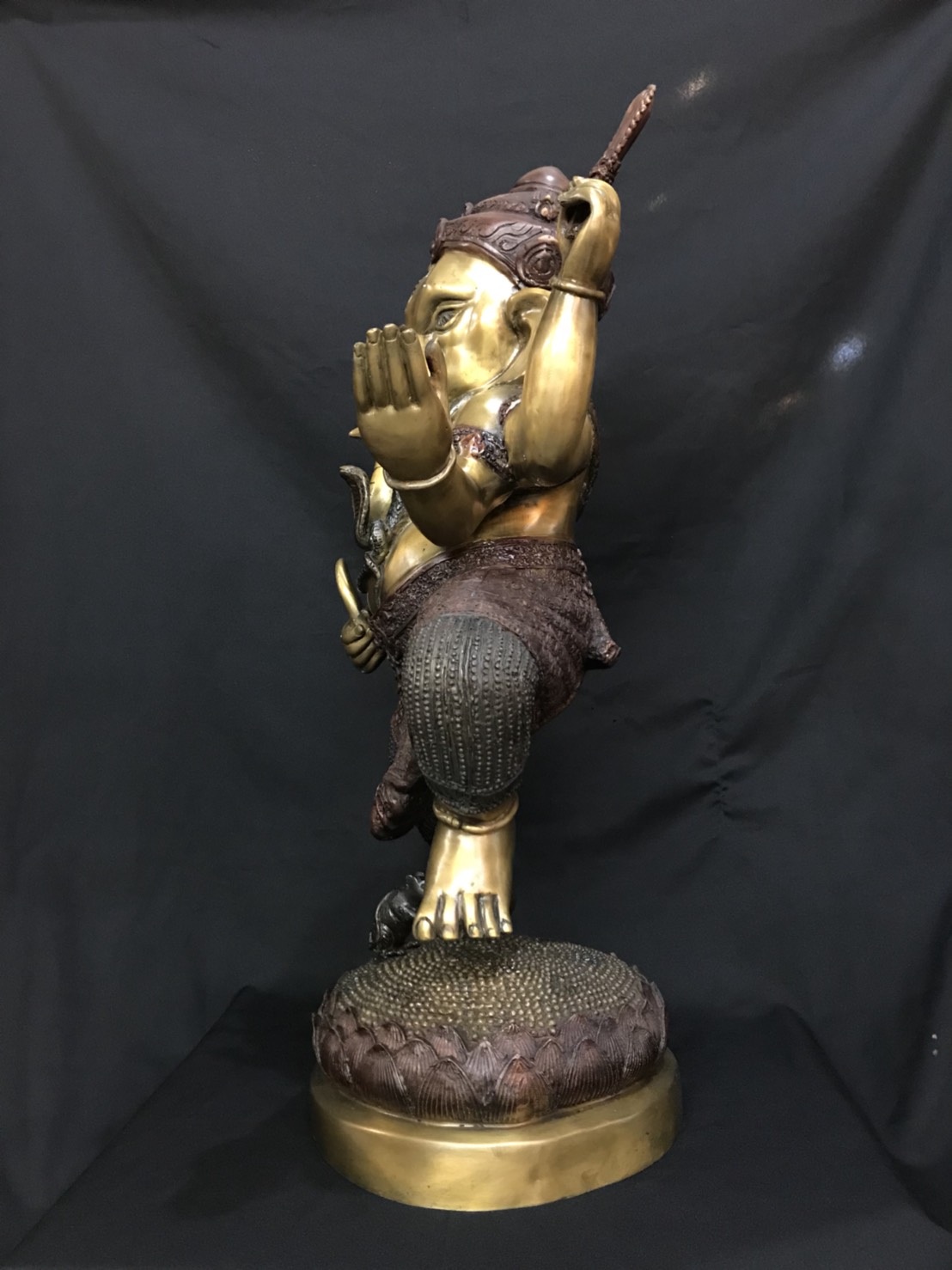 พระพิฆเนศ ปางลีลา หน้าตัก 16 นิ้ว