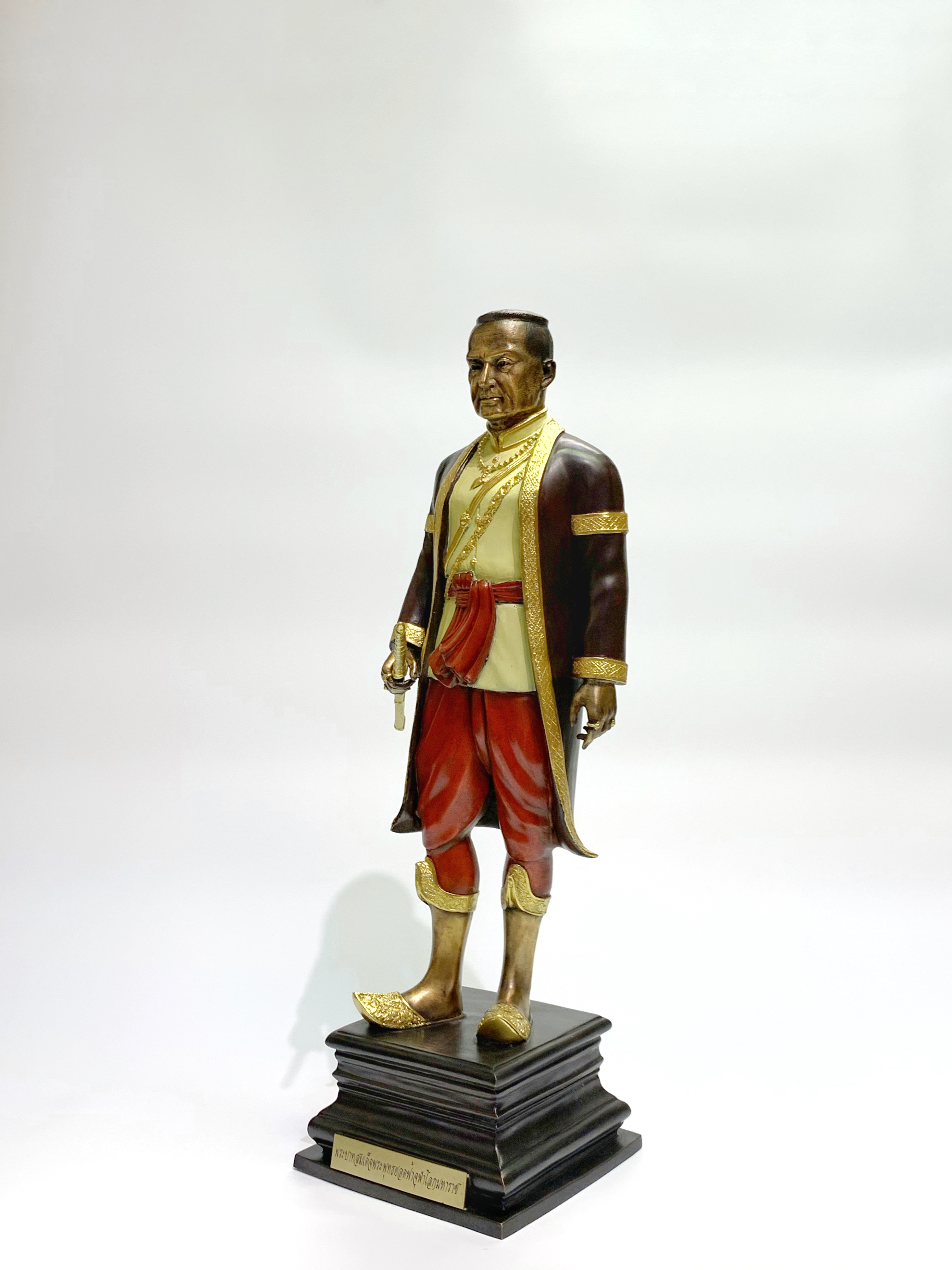 รัชกาลที่ 1 หน้าตัก 9 นิ้ว