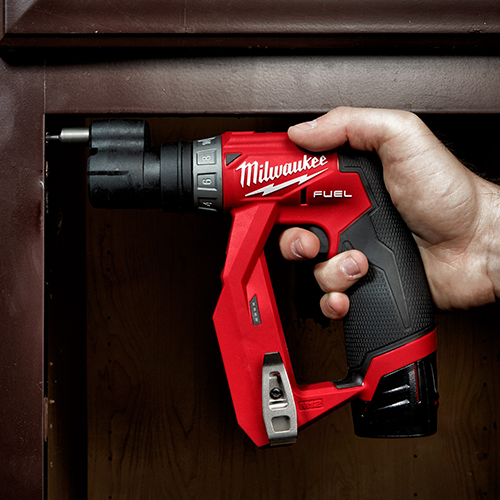 MILWAUKEE รุ่น M12 FDDXKIT-0X ไขควงสว่านไร้สายพร้อมหัวเจาะ 4 แบบ ขนาดไขควงหัวหกเหลี่ยมขนาด ¼ นิ้ว (เครื่องเปล่า)