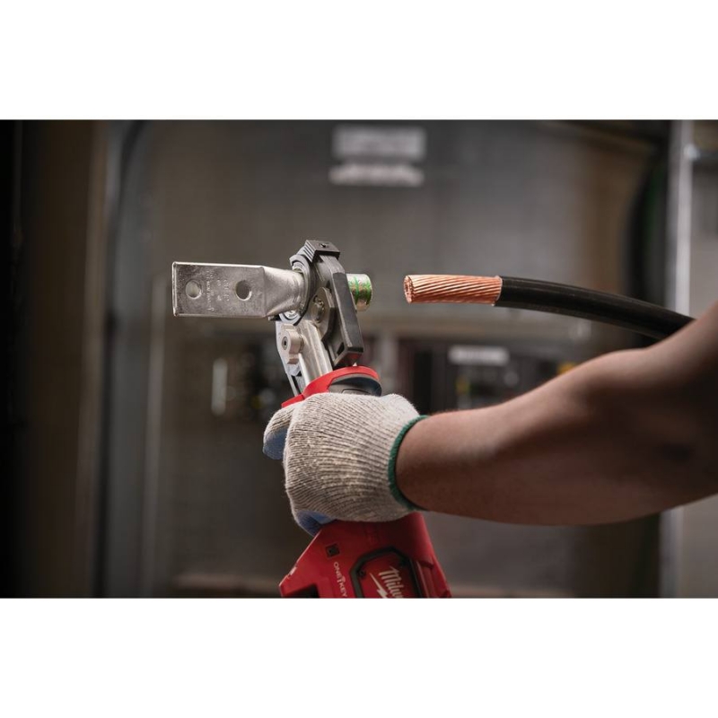 MILWAUKEE รุ่น M18 HCCT เครื่องย้ำสายเคเบิล ระบบไฮดรอลิค แรง 6 ตัน แรงดัน 18 โวลท์ เเครื่องเปล่า