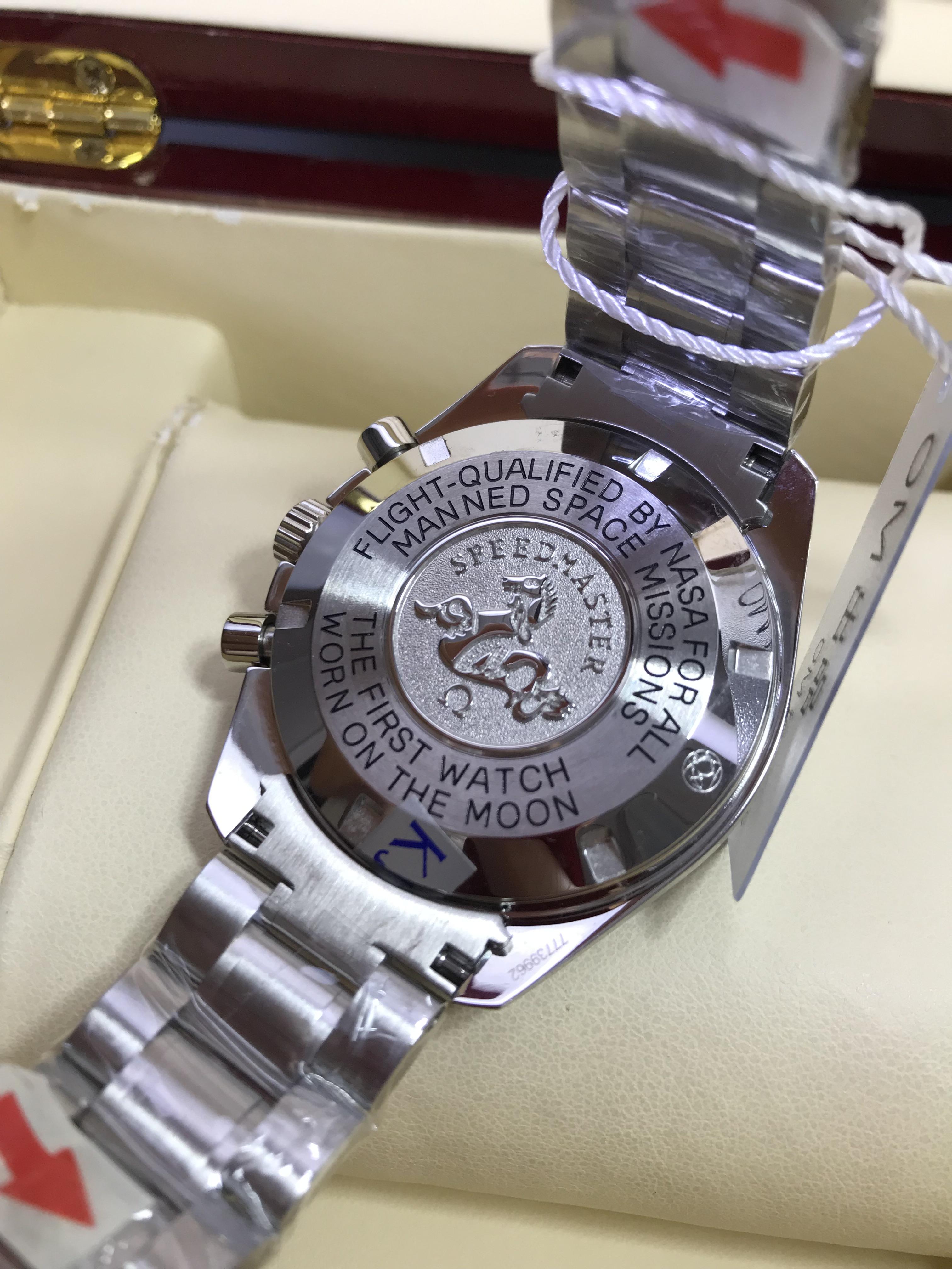 Omega Speedmaster Moonwatch