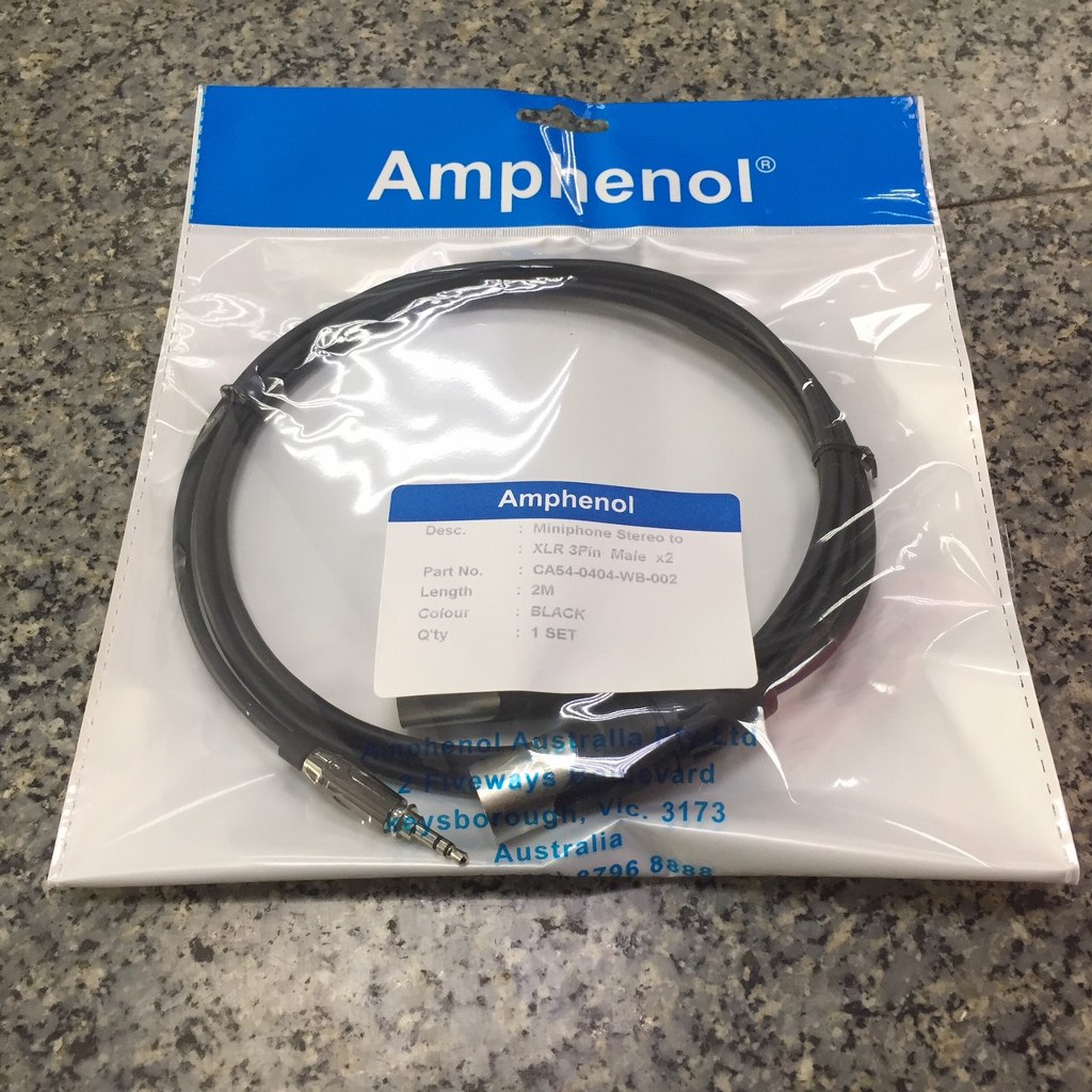 AMPHENOL สายTR-ST-XLRผู้x2 2M CA54-0404-WB-002