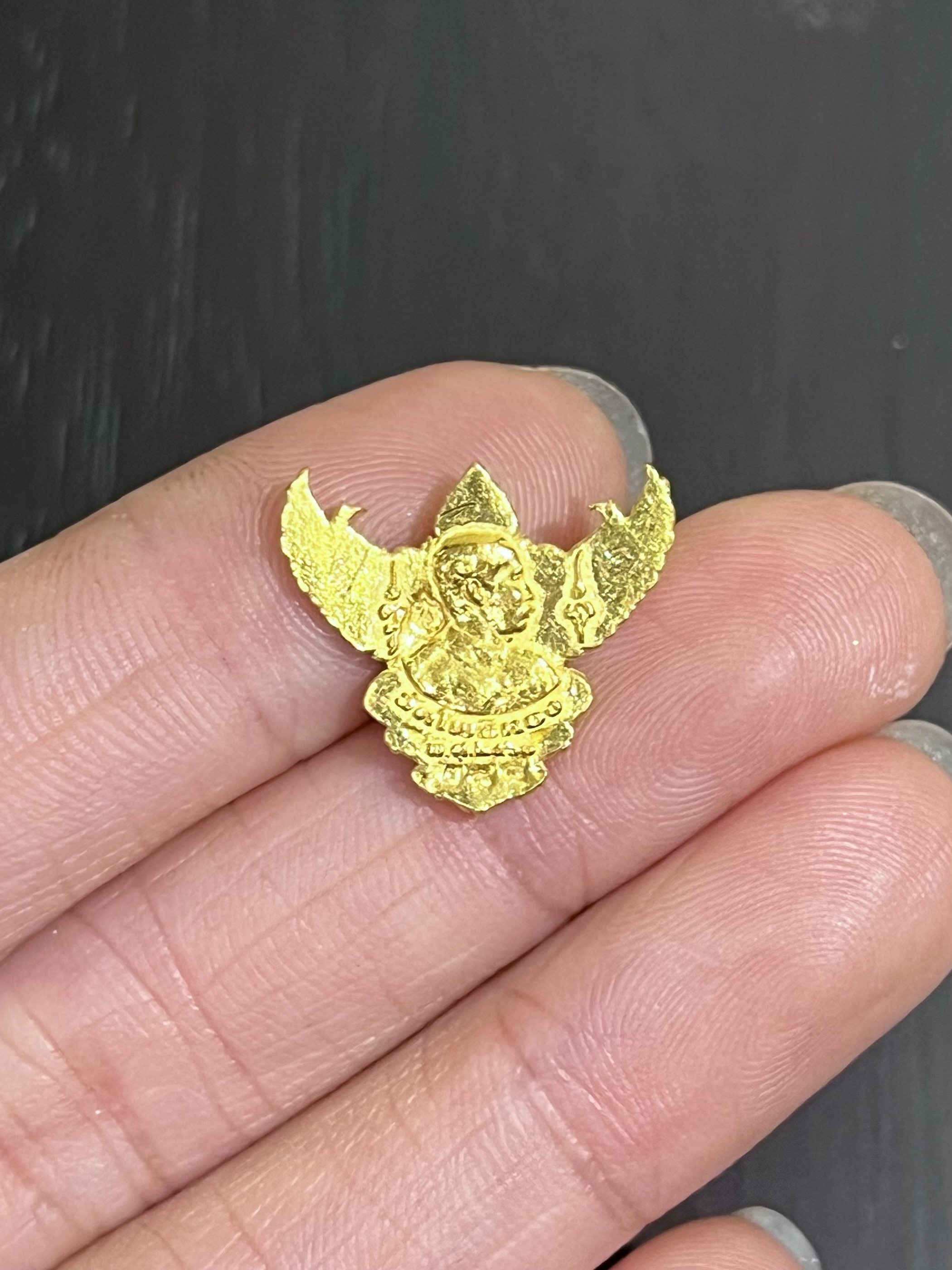 พญาครุฑ รุ่น เปิดขุมทรัพย์ (ทองคำ พิมพ์เล็ก)