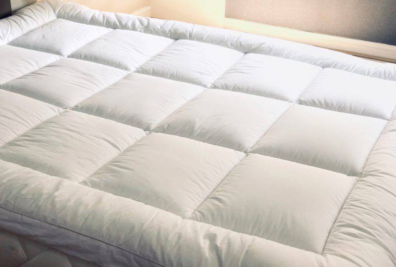 Topper ขนห่านเทียม ผ้าหุ้ม Cotton 100% ที่นอนท็อปเปอร์โรงแรม