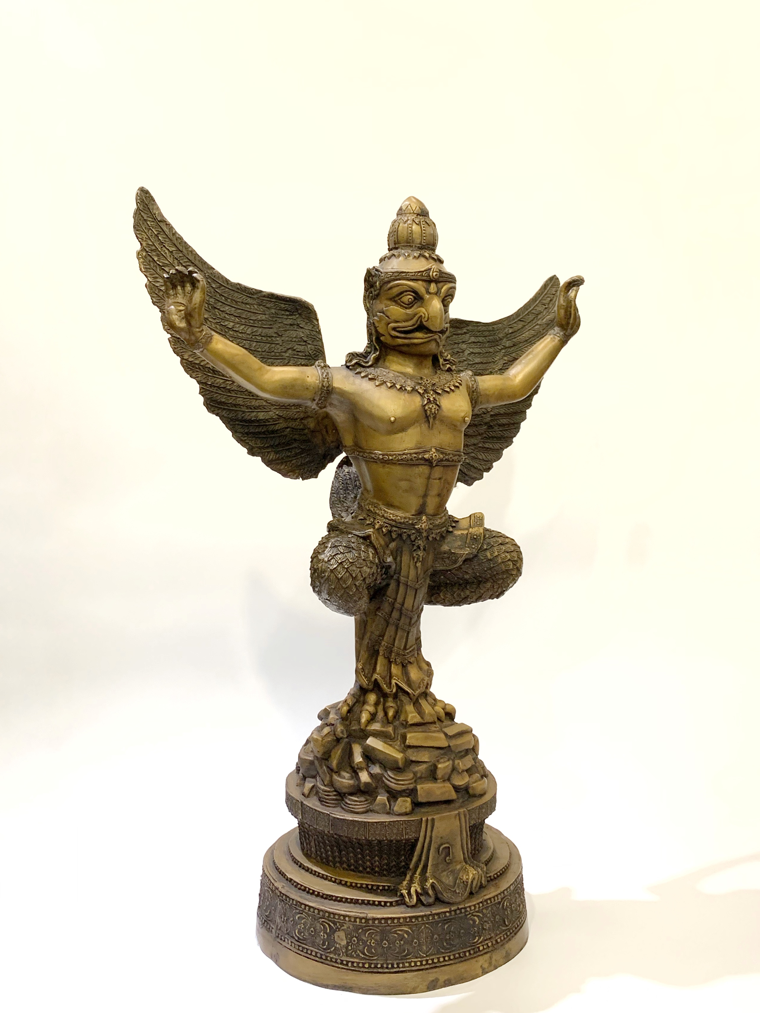 พญาครุฑ รุ่น เหยียบเงินเหยียบทอง