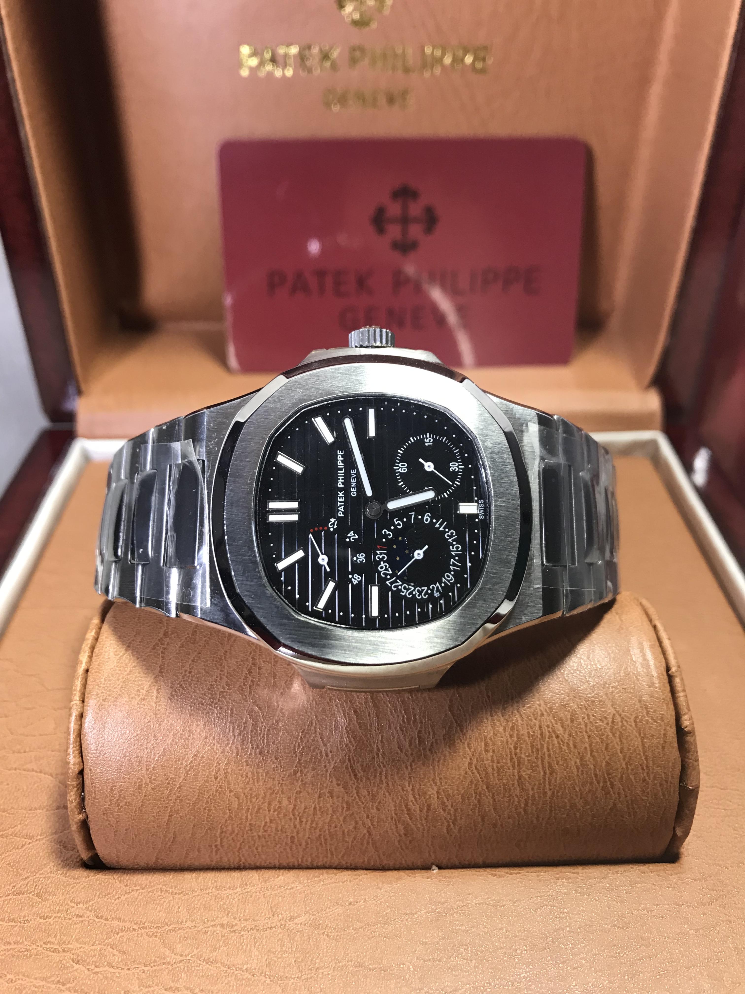 Patek Philippe (Power Reserve)