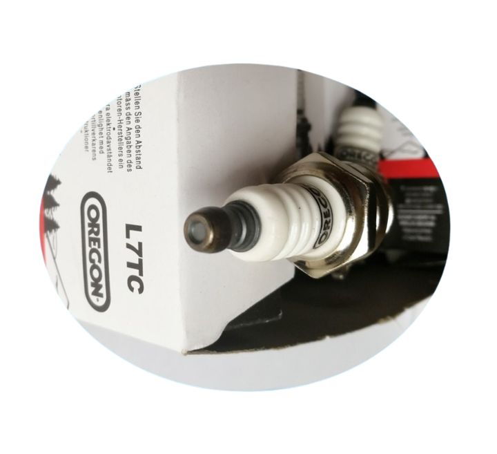 หัวเทียนเครื่องยนต์ 2 จังหวะ 4 จังหวะ สำหรับเครื่องตัดหญ้า เครื่องพ่นยา เลื่อยยนต์