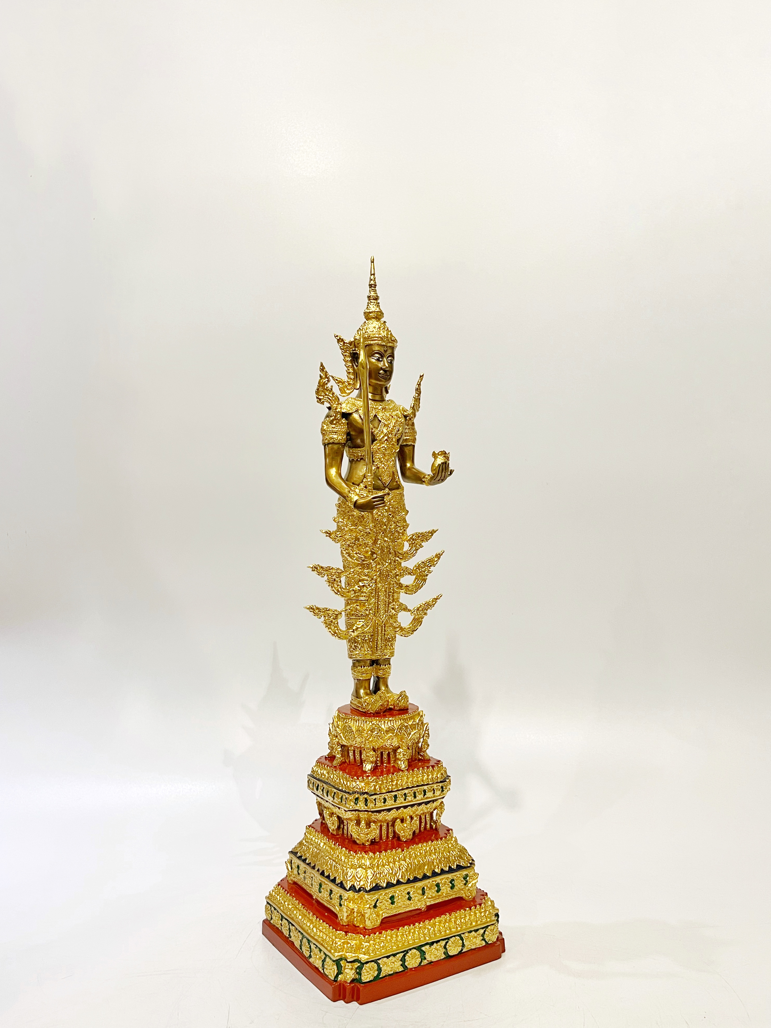 พระคลังมหาสมบัติ ทรงเครื่องจักพรรดิ์ หน้าตัก 5 นิ้ว