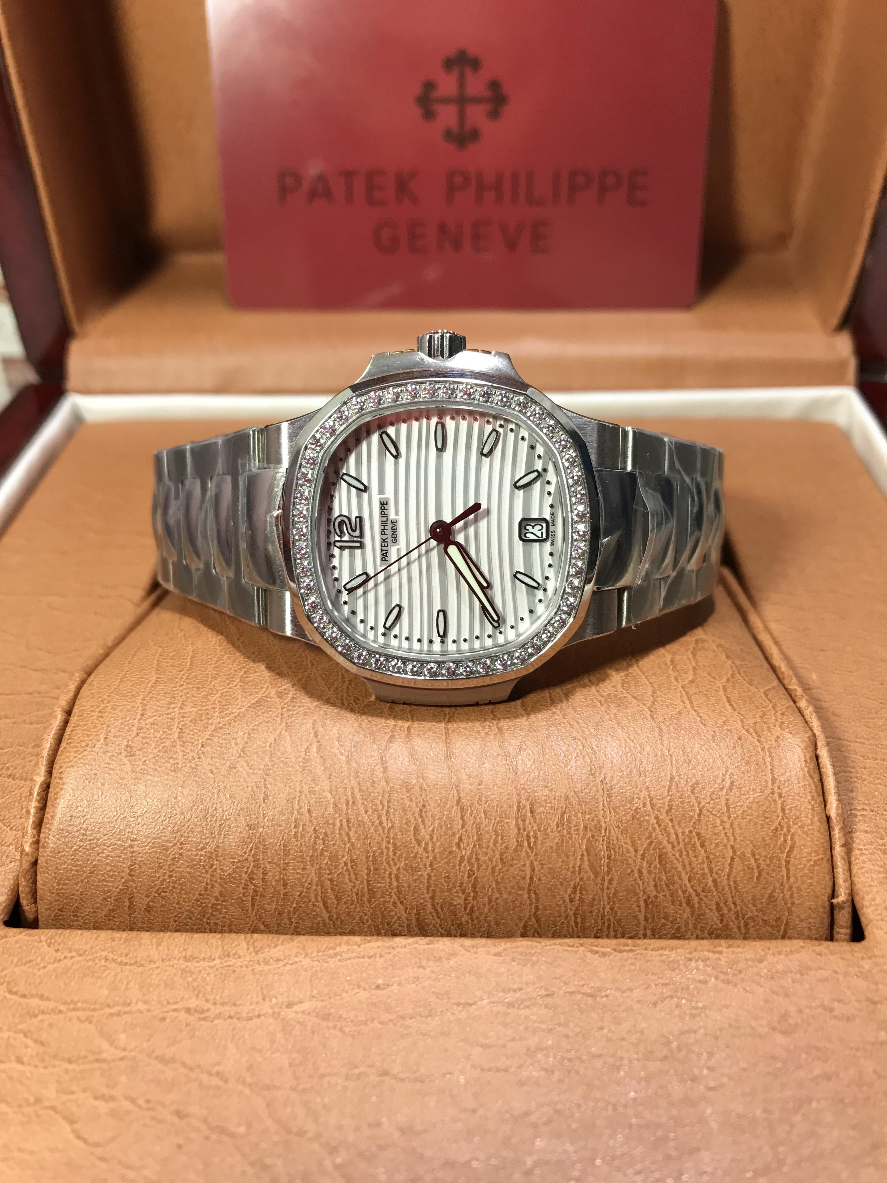 Patek Nautilus 7018/1A-001 (Swiss)