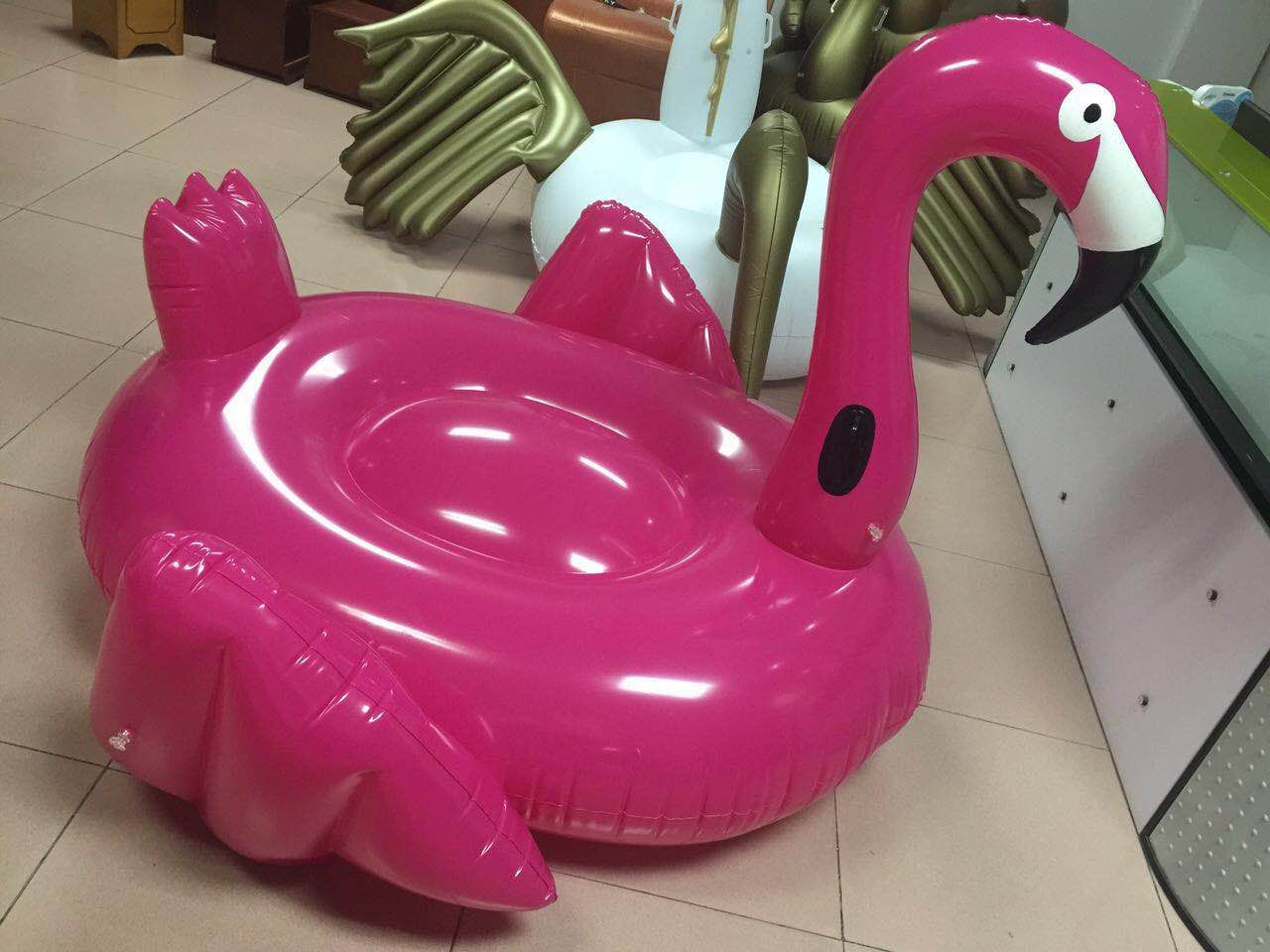 ห่วงยางฟลามิงโก้ สีบานเย็น Inflatable Magenta Color Flamingo Pool Float