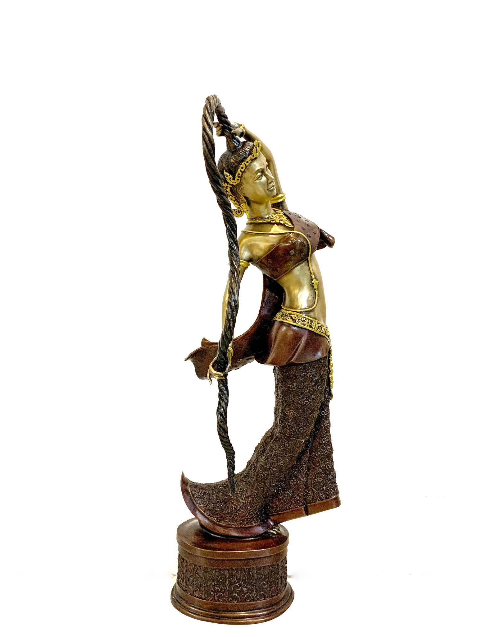 พระแม่ธรณีปราบมาร หน้าตัก 7 นิ้ว