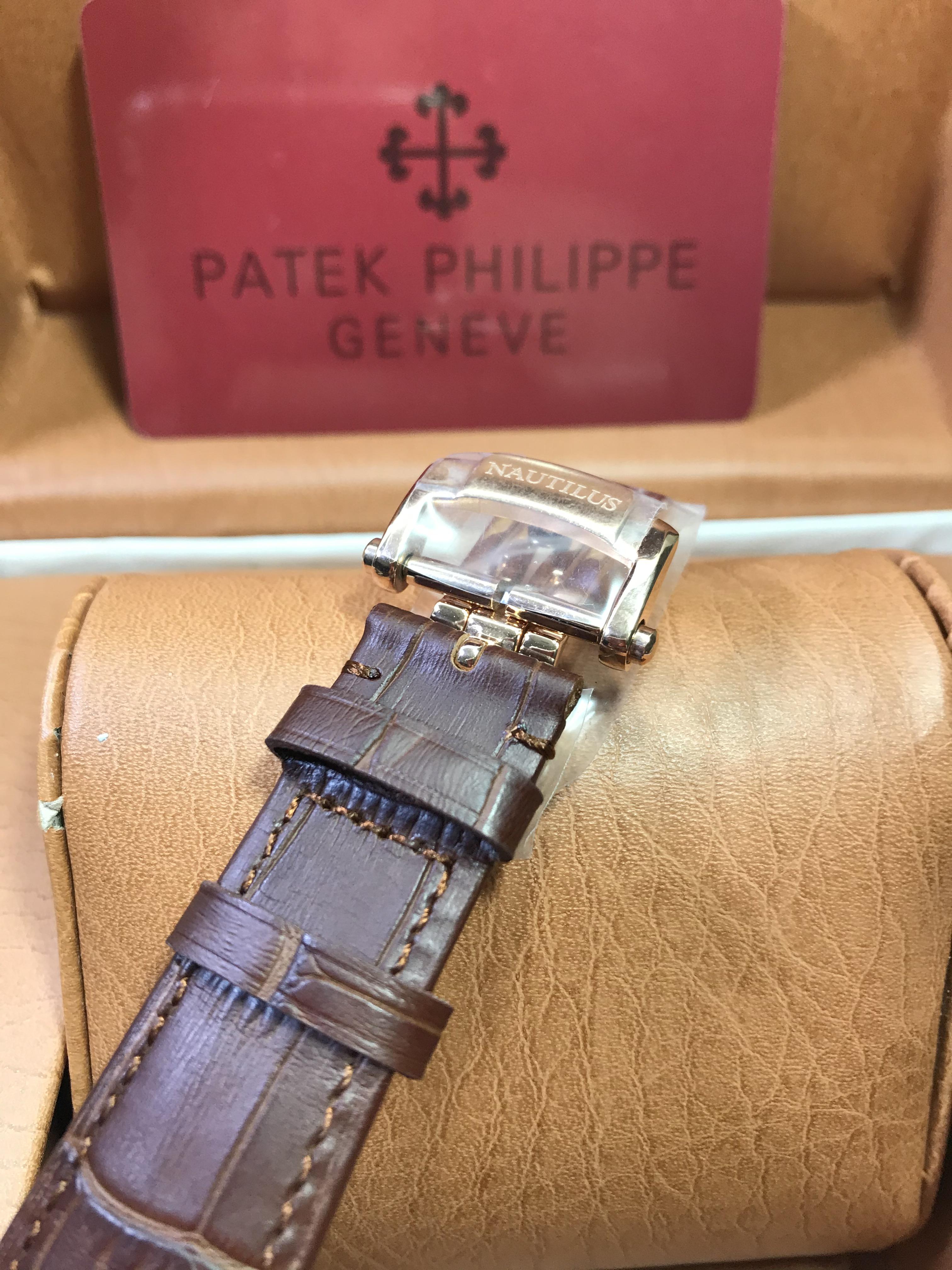 Patek Philippe Nautilus 5712R-001 (5A)