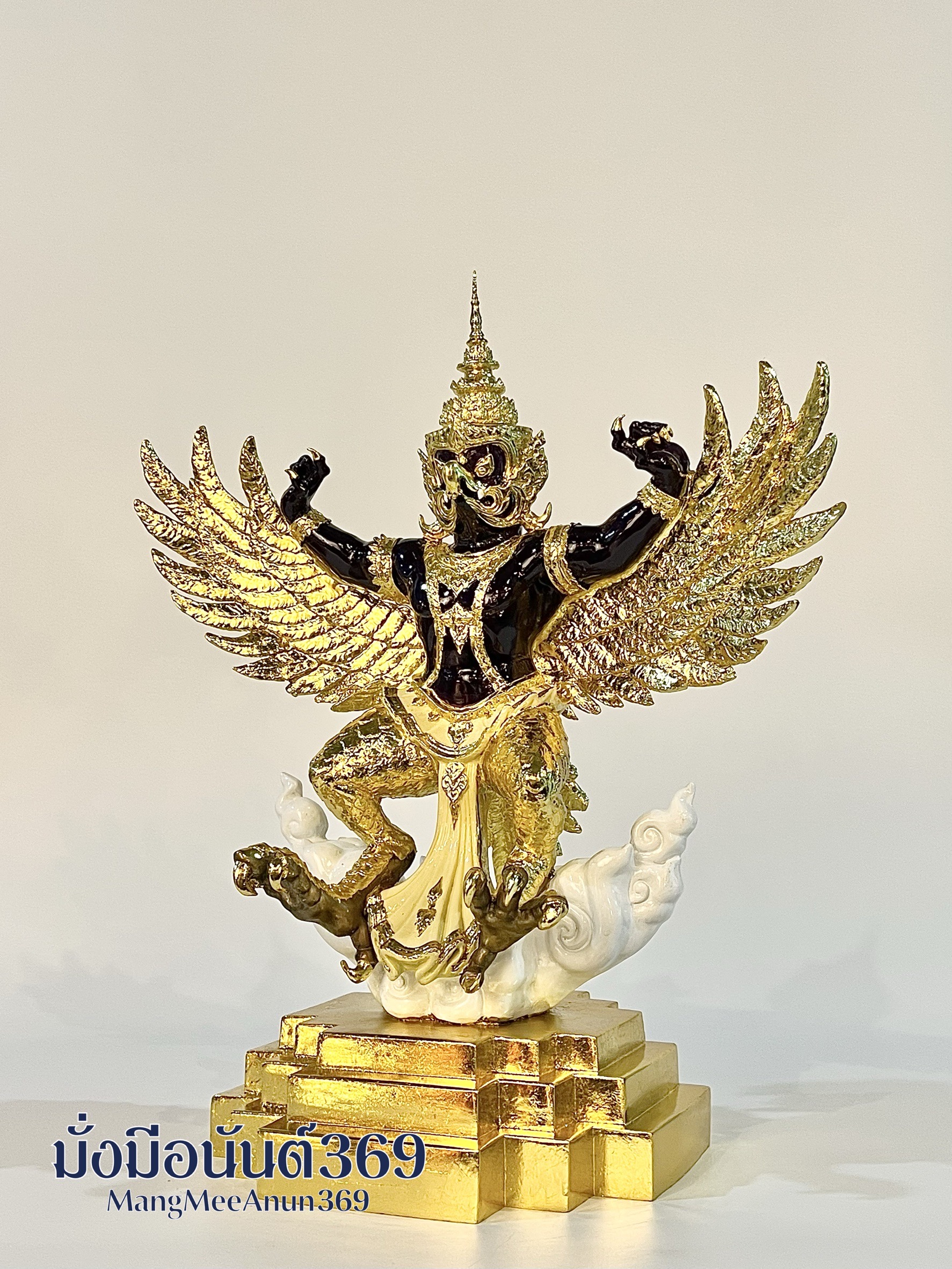 ชุด 9 ราชาแห่งครุฑ สูง 19 นิ้ว (10 องค์)