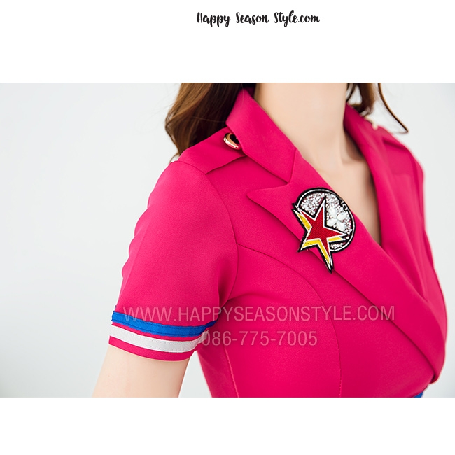 ชุดพนักงาน ชุดยูนิฟอร์ม พนักงานต้อนรับ พีอาร์ คอแหลม สีชมพู แต่งตัวแต่งรูปดาว เดินเส้นคาดเอว