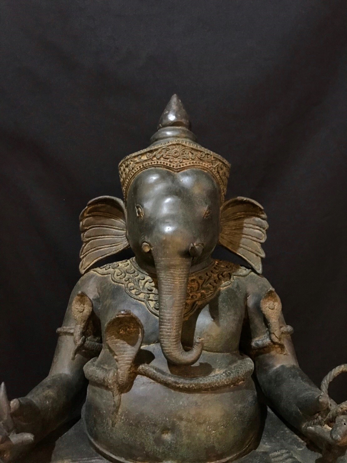 พระพิฆเนศ หน้าตัก 16 นิ้ว