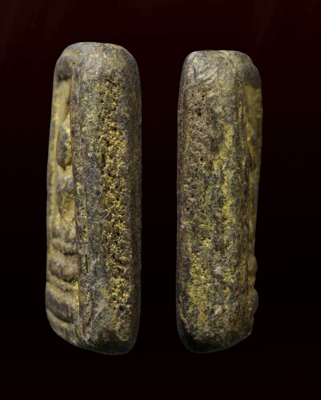 พระแหวกม่าน หลวงพ่อกวย