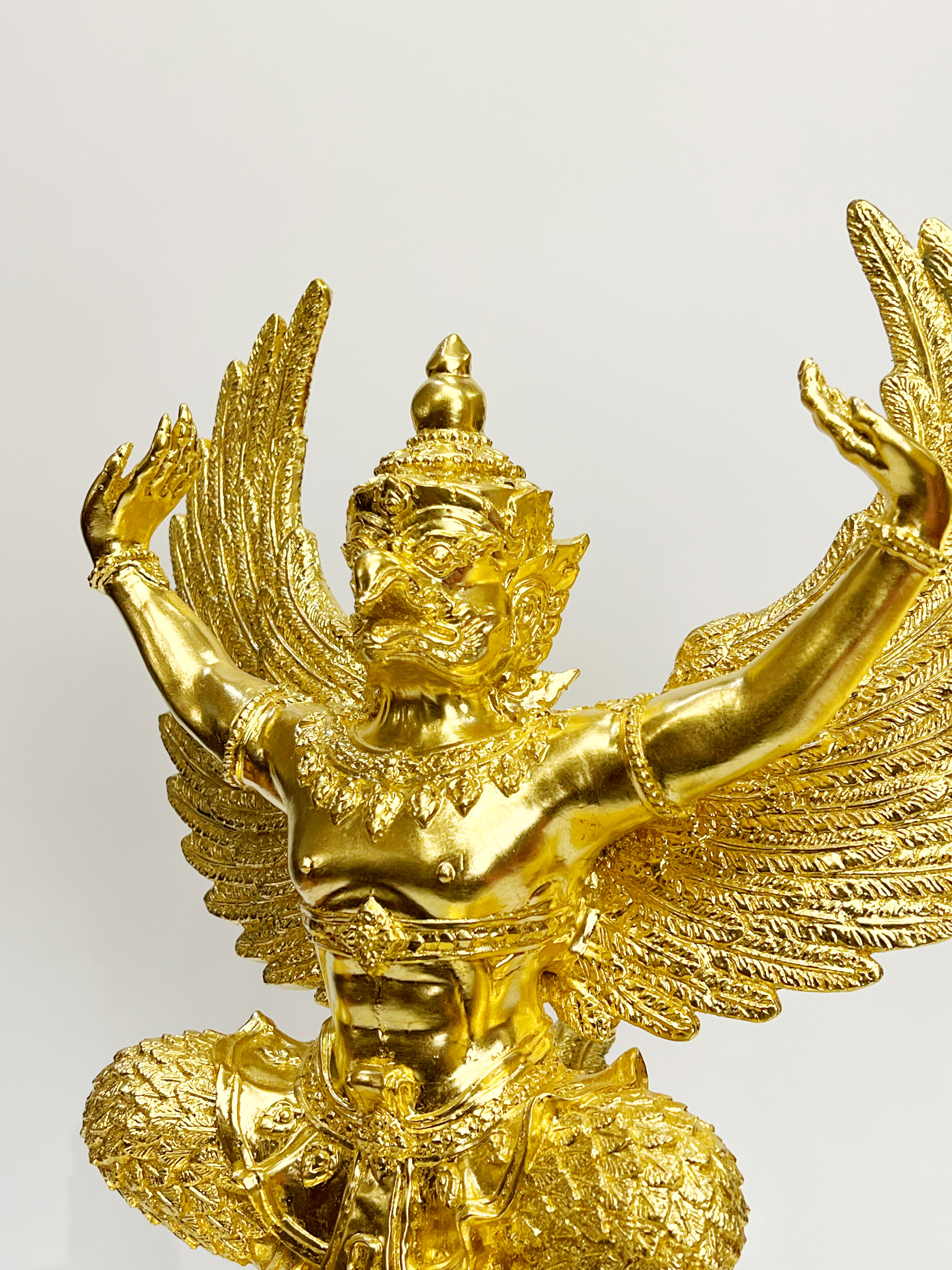 พญาครุฑ รุ่น เจริญพร (องค์บูชาพิมพ์ใหญ่) หมายเลข 163