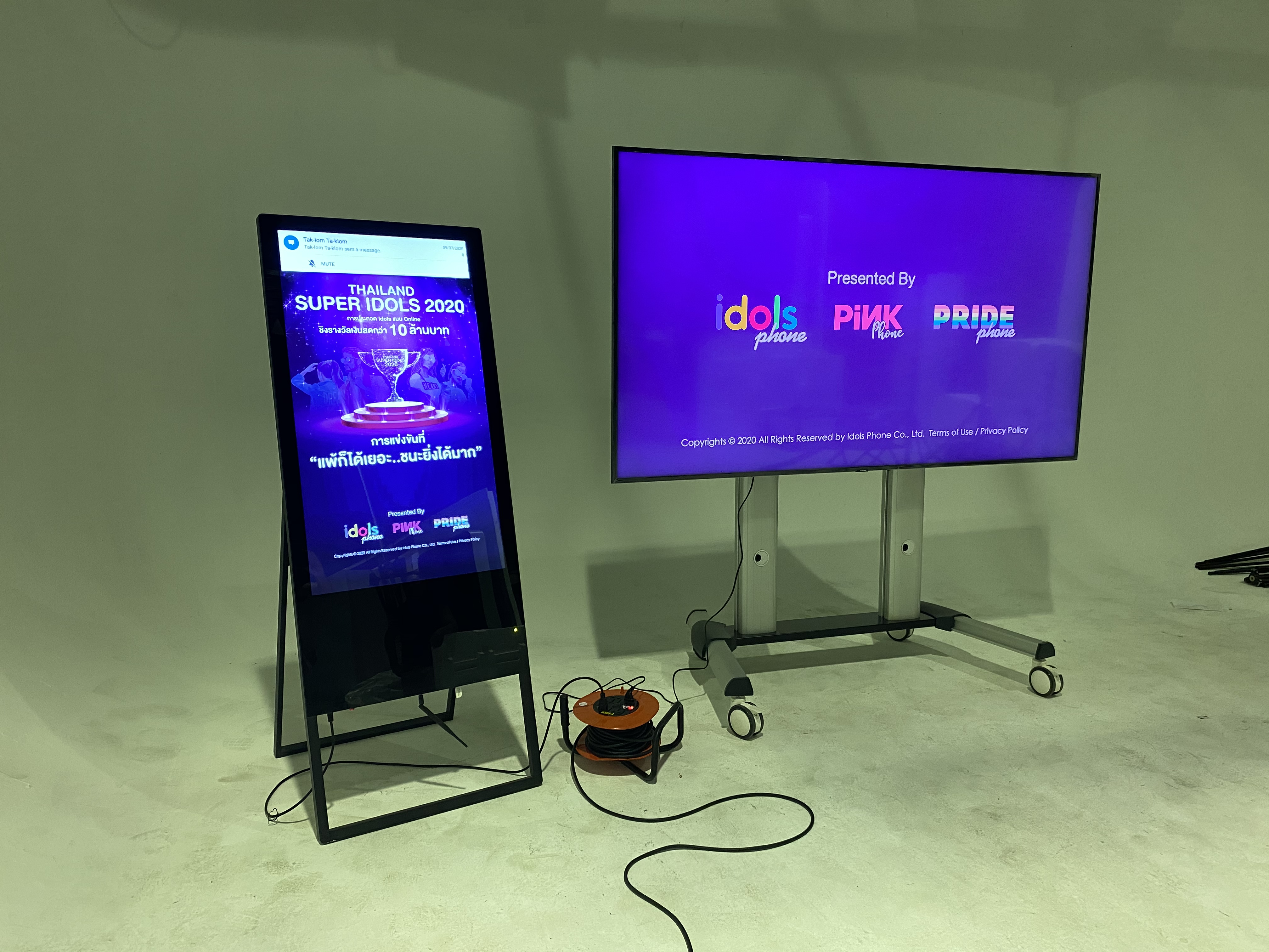 JMTVSTAND MT-F8200 ขาตั้งพื้นทีวีมีล้อเลื่อน(TV Stand) วัสดุ Aluminium อลูมิเนียม แบบล้อเลื่อนปรับสูง/ต่ำได้ 55"-98" นิ้ว{รับประกันสินค้า 3 ปี}0964746498