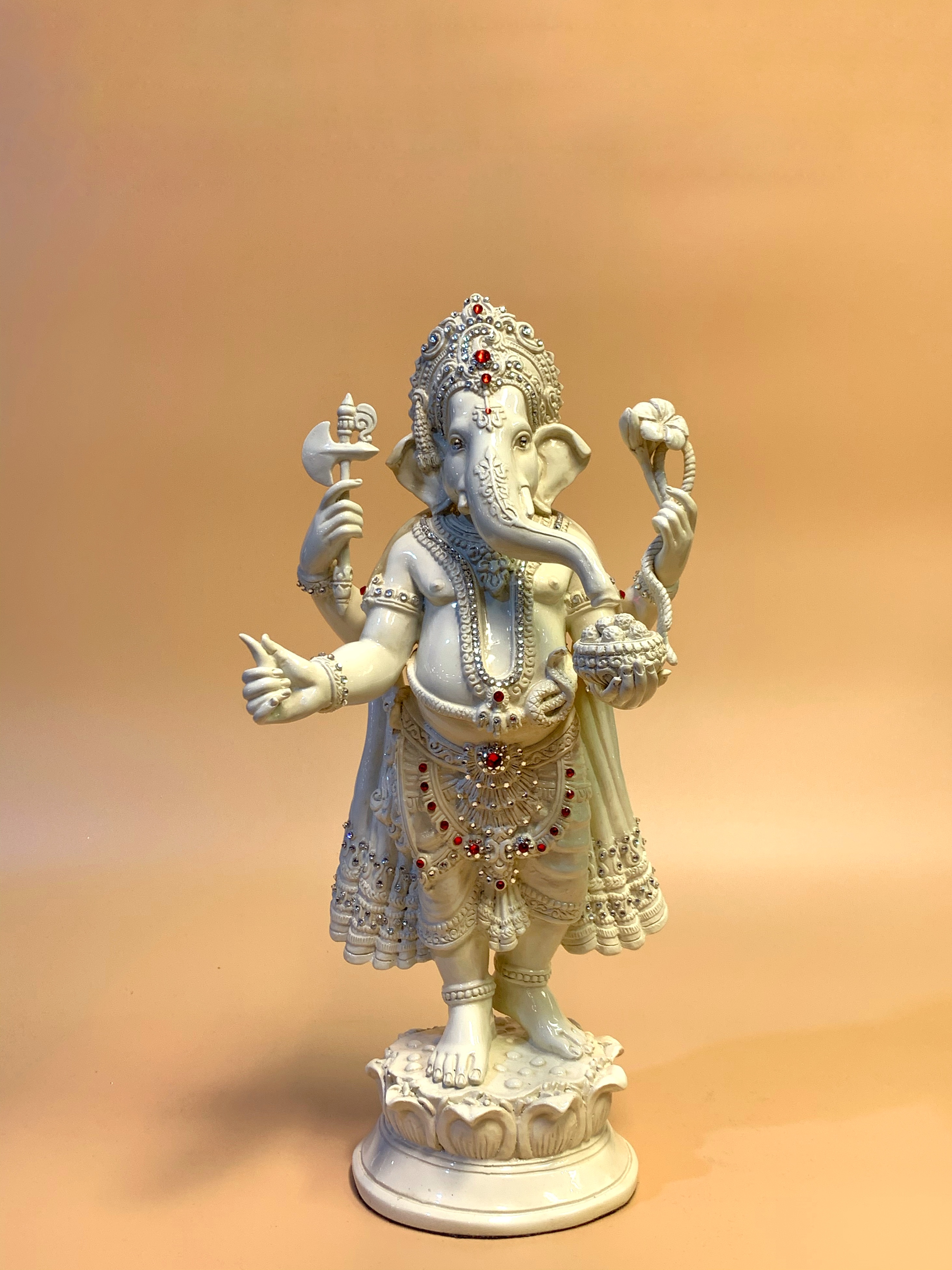 พระรีนาโมจัน คณปติ