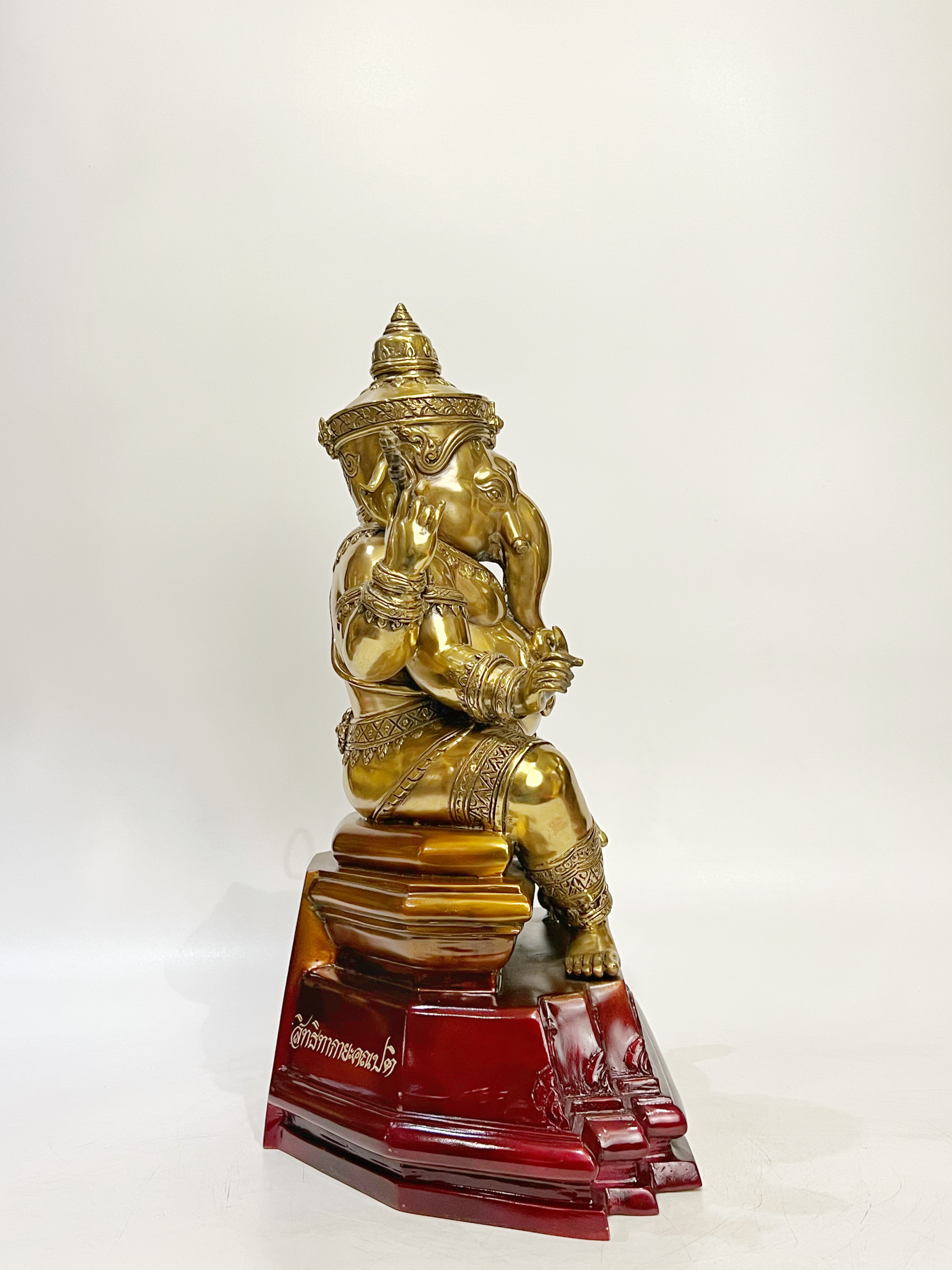 พระพิฆเนศ : พระสิทธิทากายะคณปติ หน้าตัก 9 นิ้ว (หมายเลข 38)