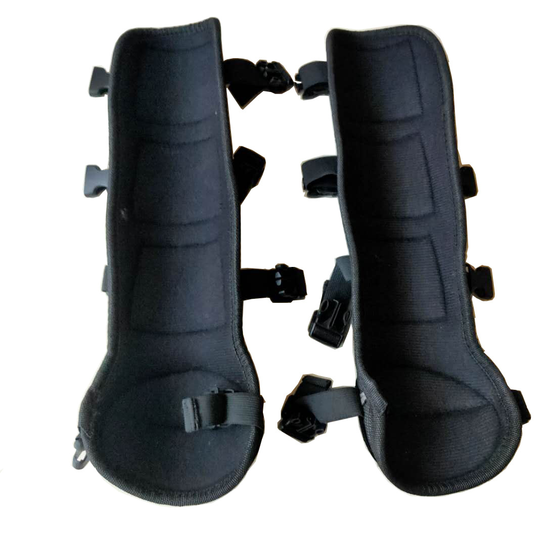 สนับแข้งตัดหญ้า