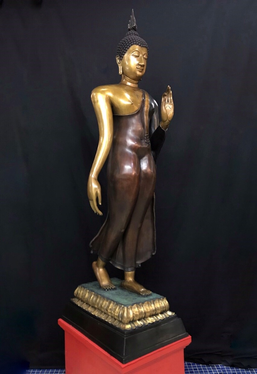 พระพุทธรูป ปางลีลาประทานพร หน้าตัก 20 นิ้ว