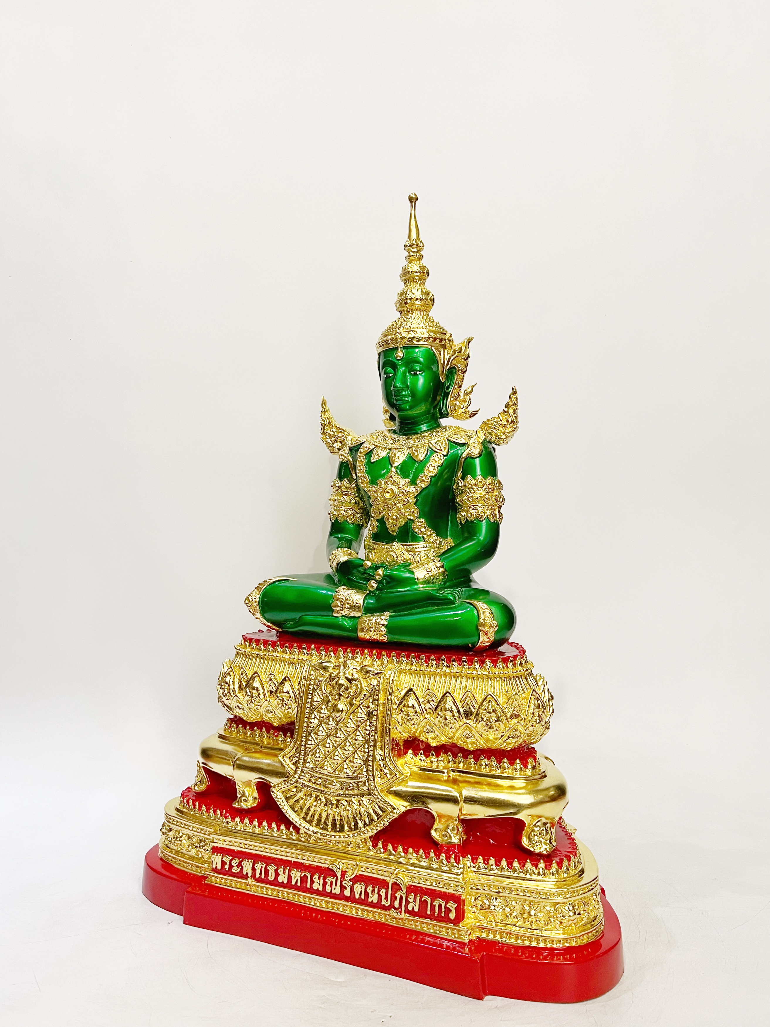 พระแก้วมรกต ทรงเครื่องฤดูร้อน หน้าตัก 9 นิ้ว