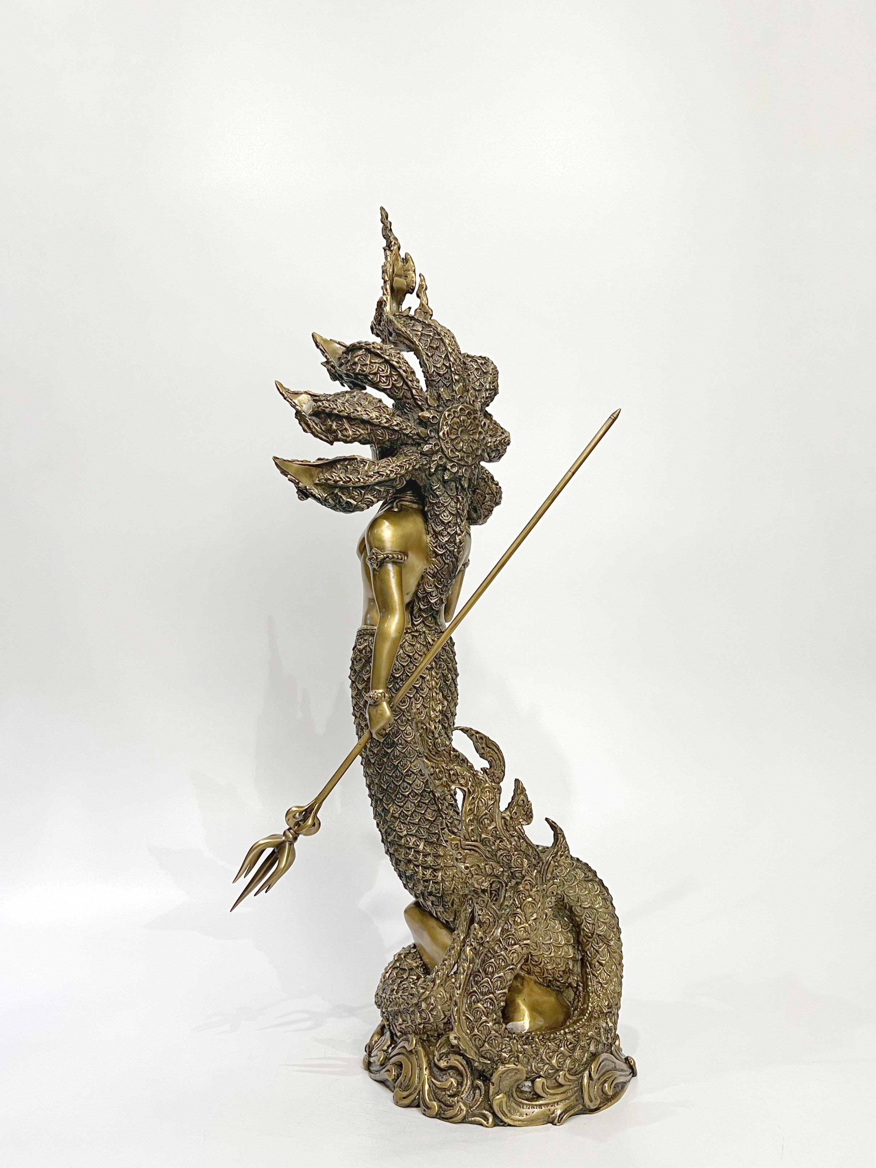 ปู่นาคราช ทรงตรีศูล หน้าตัก 9 นิ้ว (ปรก 7 เศียร)