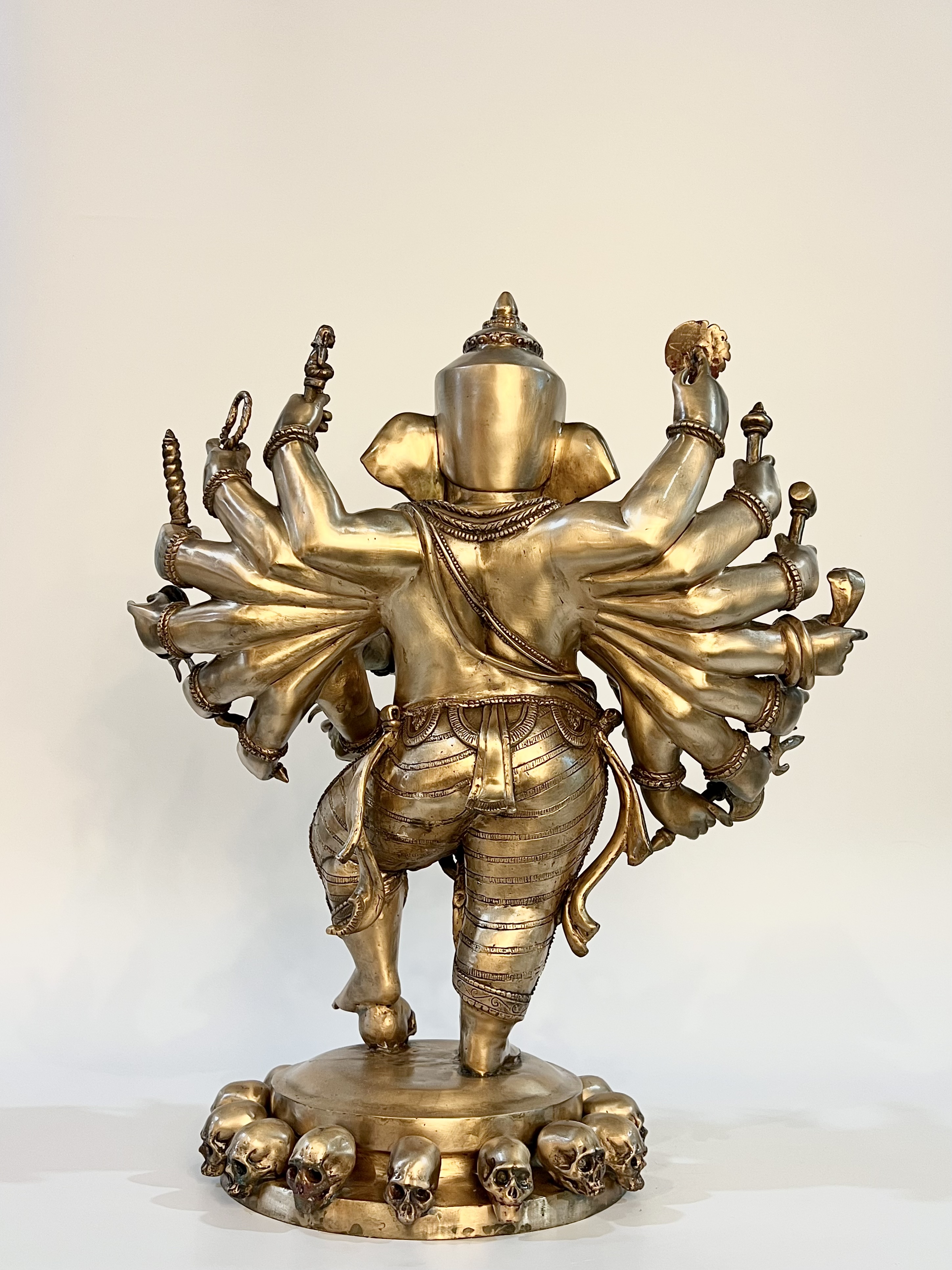 พระพิฆเนศ ปางออกศึก (พระวีระคณปติ) หน้าตัก 9 นิ้ว