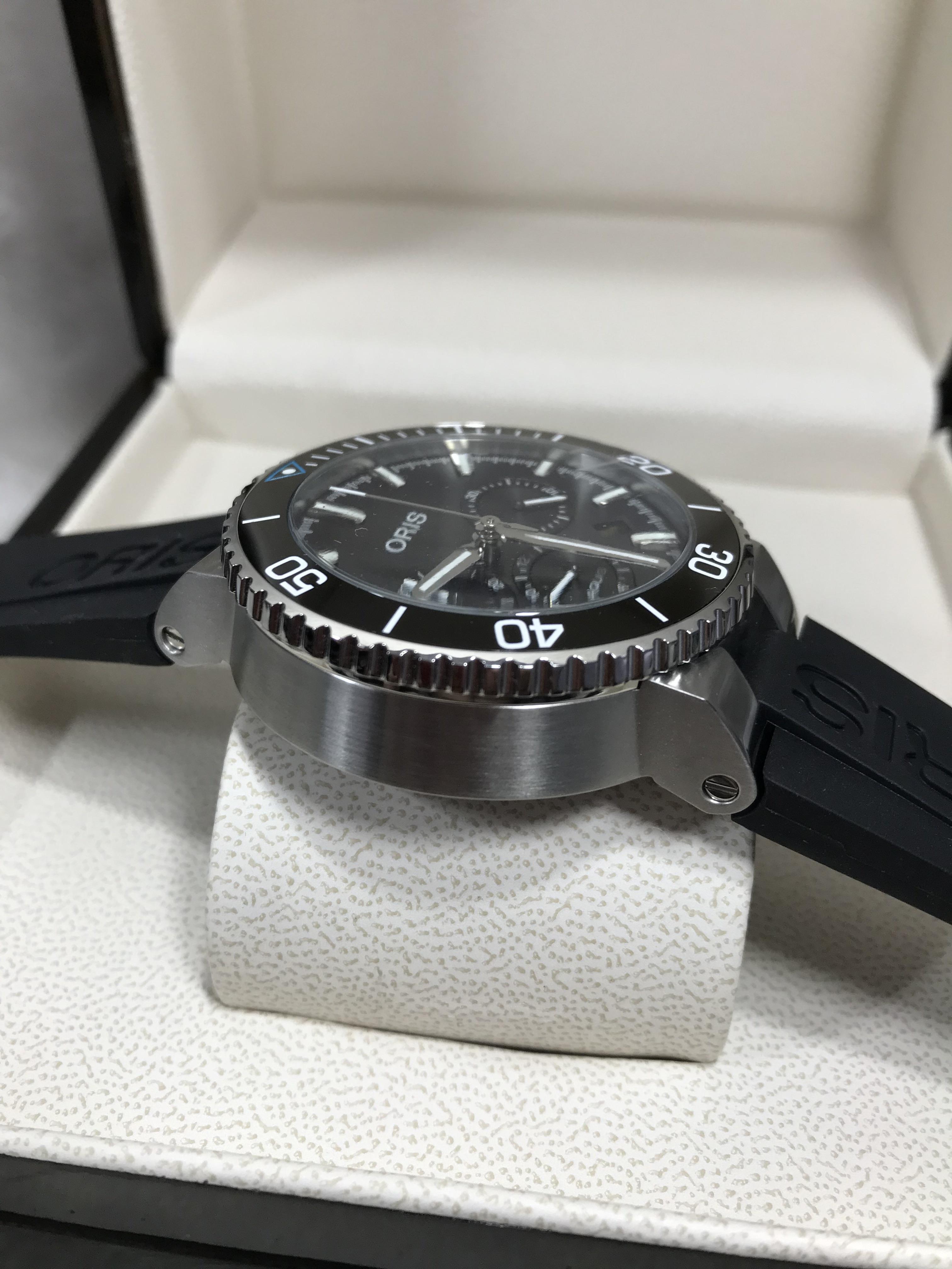 Oris Aquis Black Whale Limited Edition (5A)