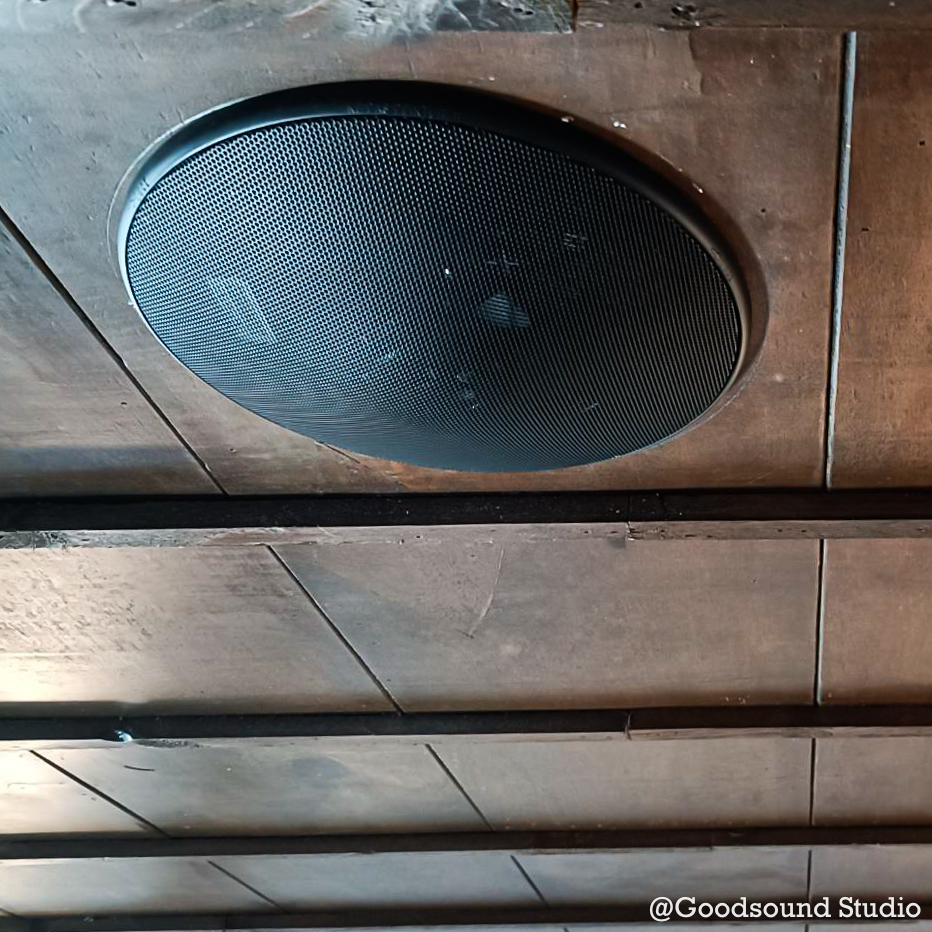 Goodsound Studio กับผลงานติดตั้งเครื่องเสียง เดินท่อร้อยสายลำโพง ติดลำโพงฝังฝ้า ( Ceiling Speaker ) จำนวน 7 ใบ ให้กับ ร้านอาหารญี่ปุ่น อิ โม ยา ( IMOYA JAPANESE RESTAURANT ) สาขา สุขุมวิท 23
