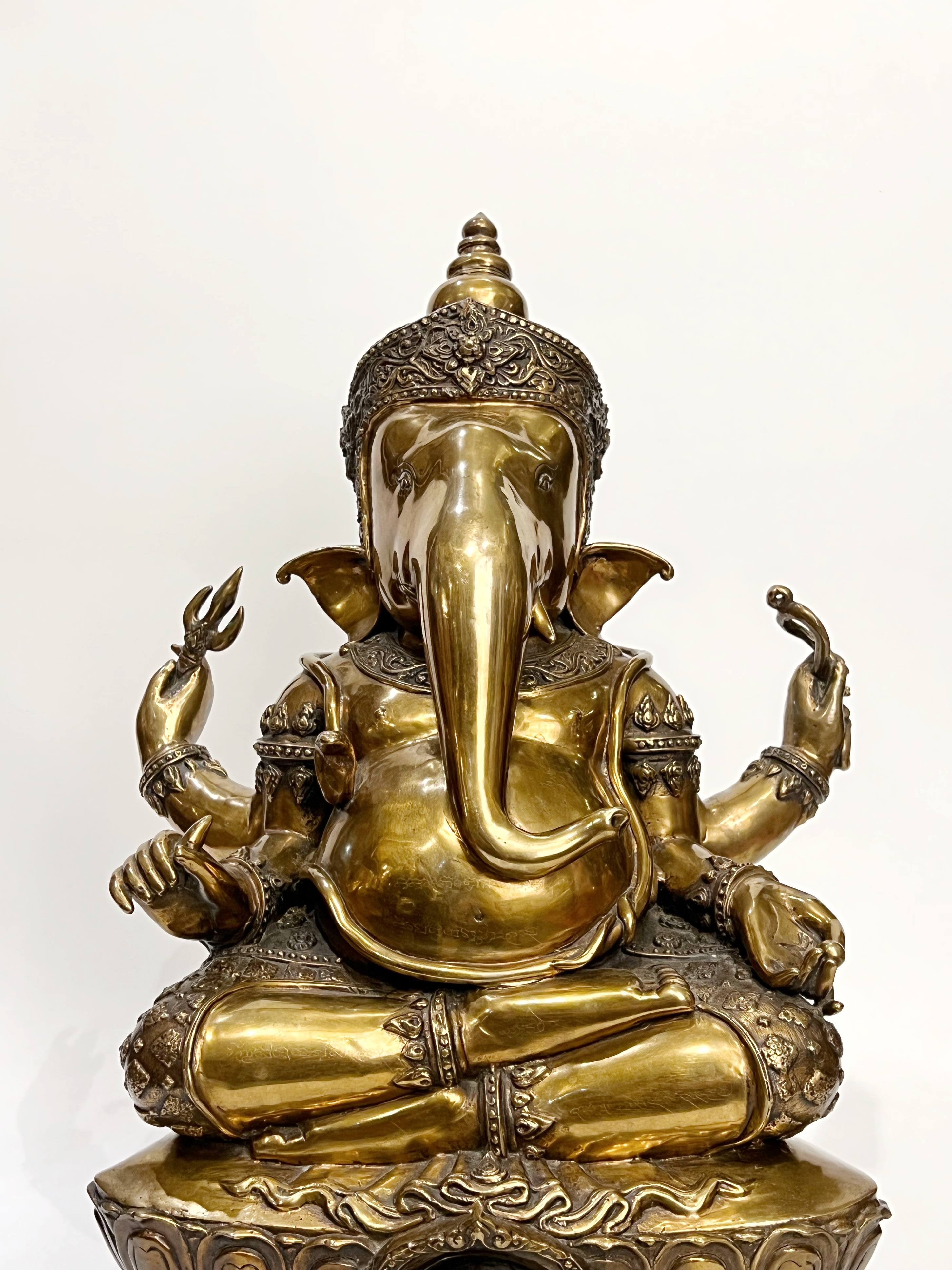 พระพิฆเนศ หน้าตัก 9 นิ้ว