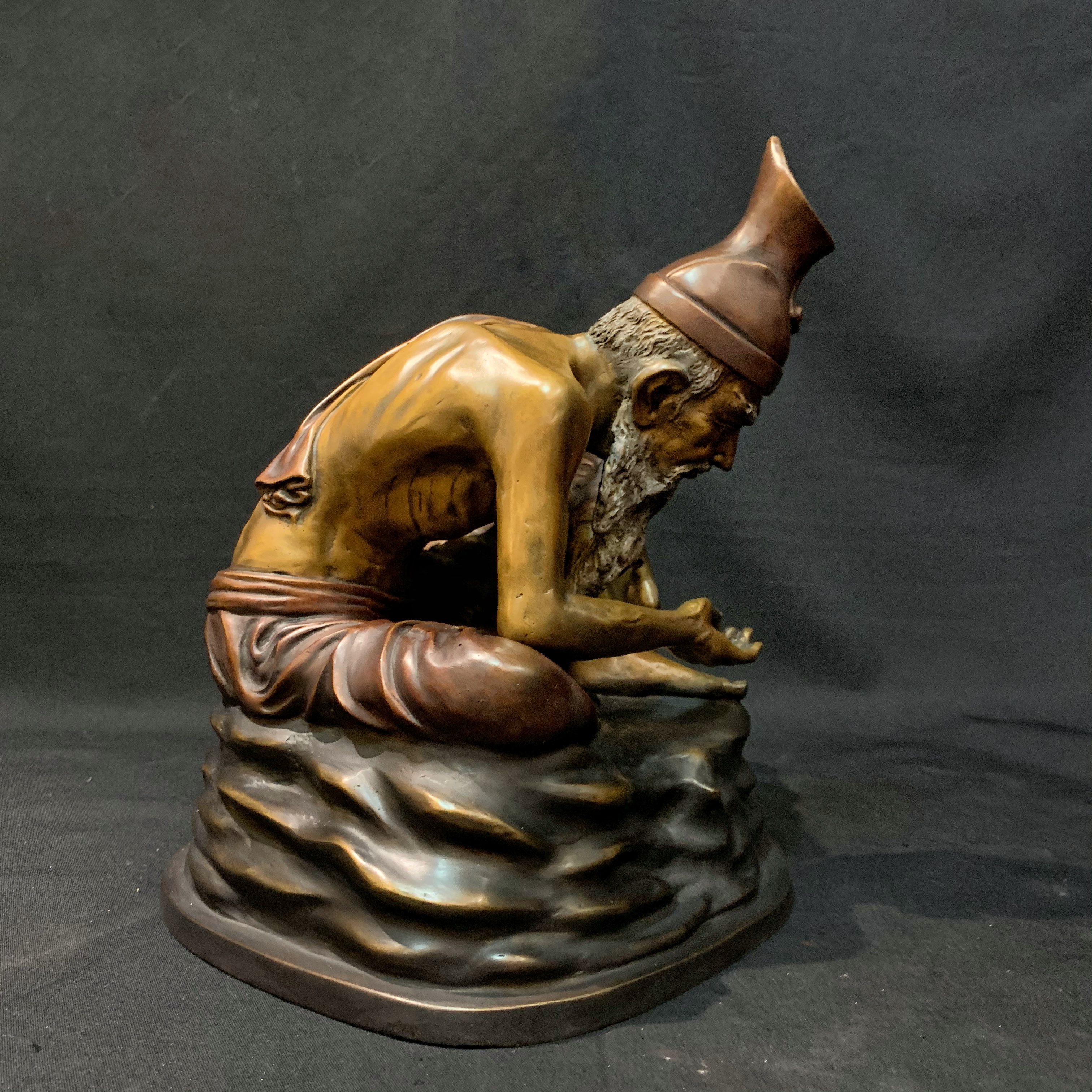 ปู่ฤาษีจับยาม หน้าตัก 12 นิ้ว