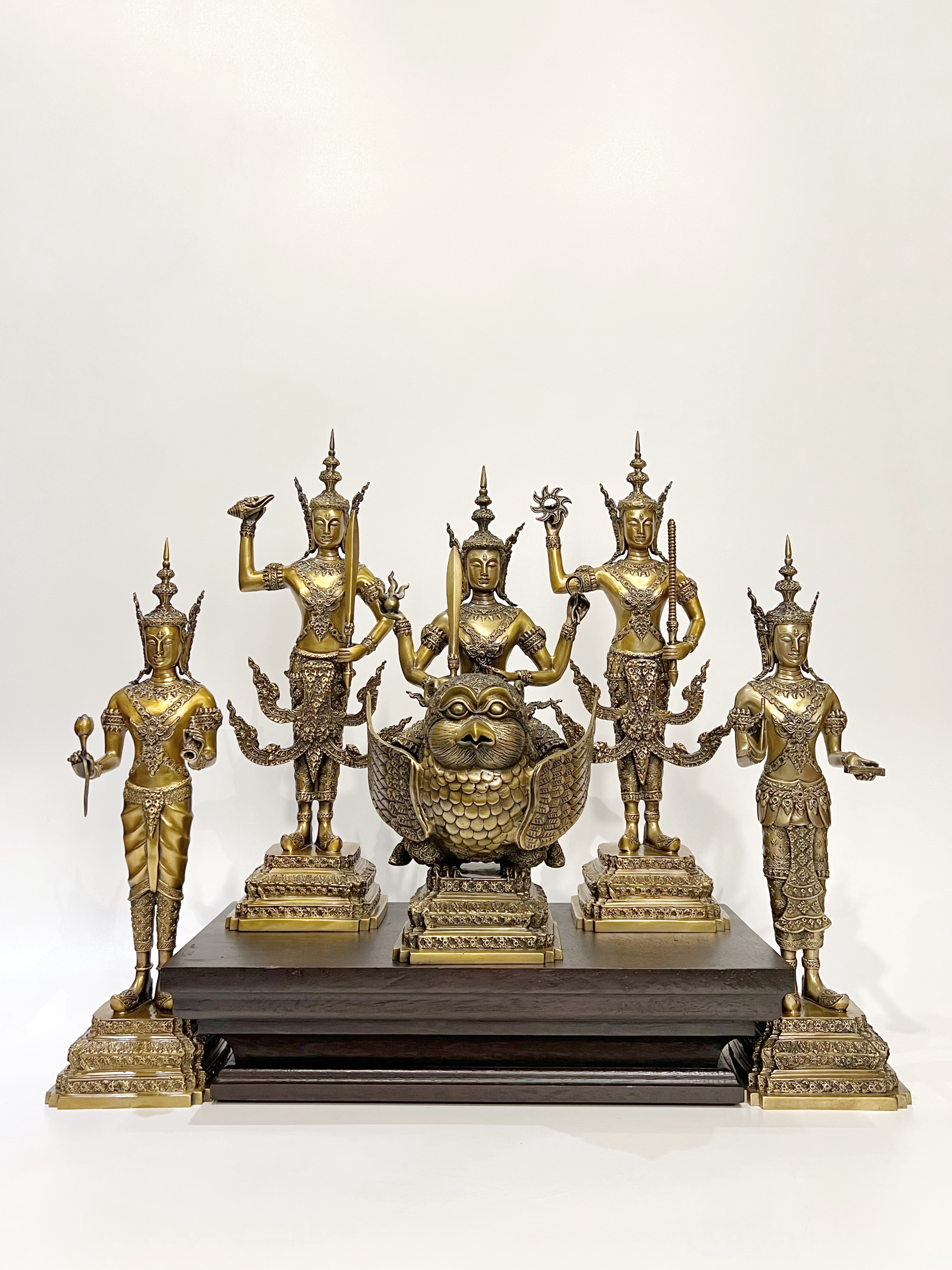 เทพารักษ์ 5 พระองค์