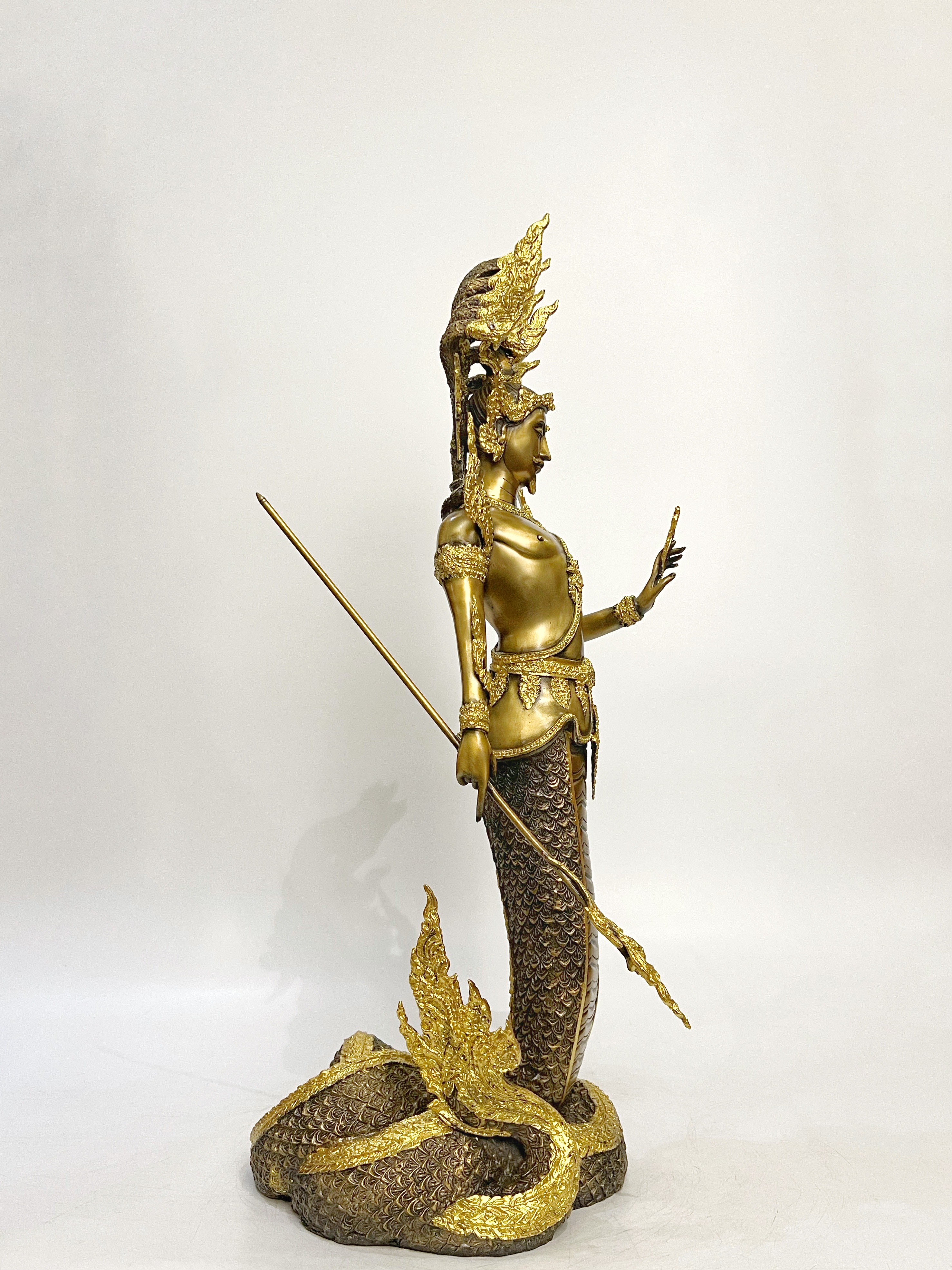 ปู่นาคราช หน้าตัก 12 นิ้ว