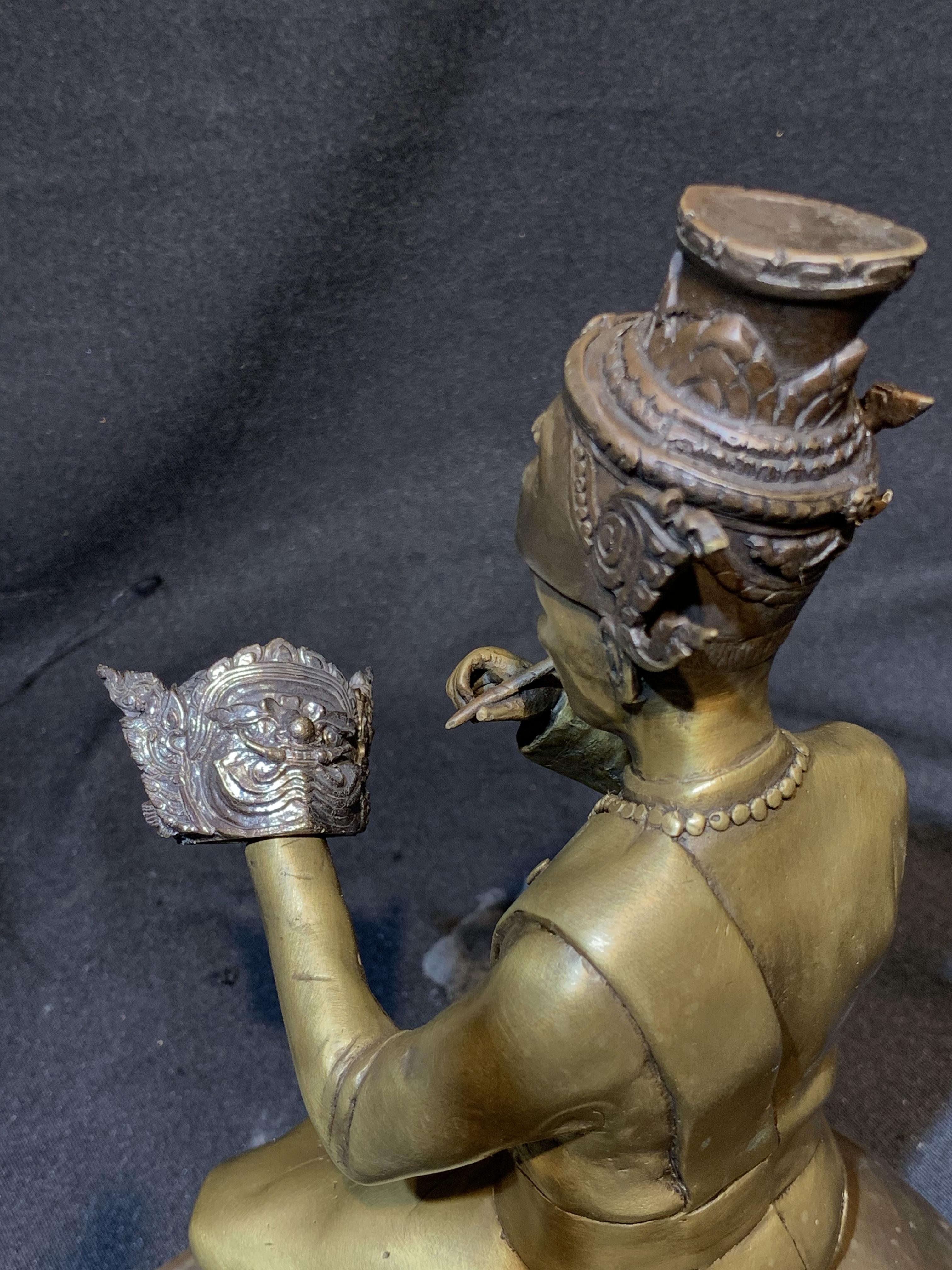 รูปเคารพครู (ตัวแทนครูทุกแขนง)