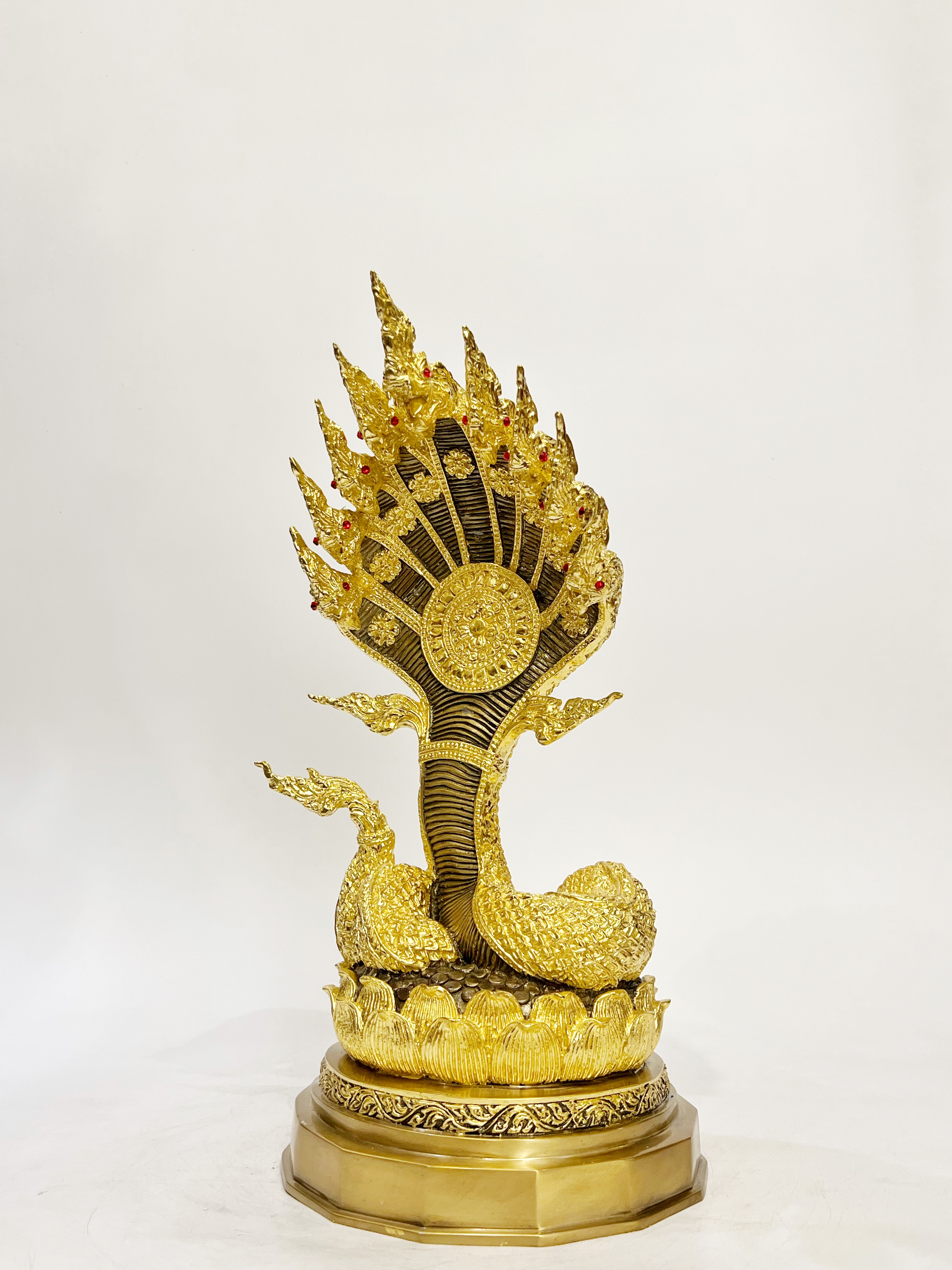 พญานาค 9 เศียร