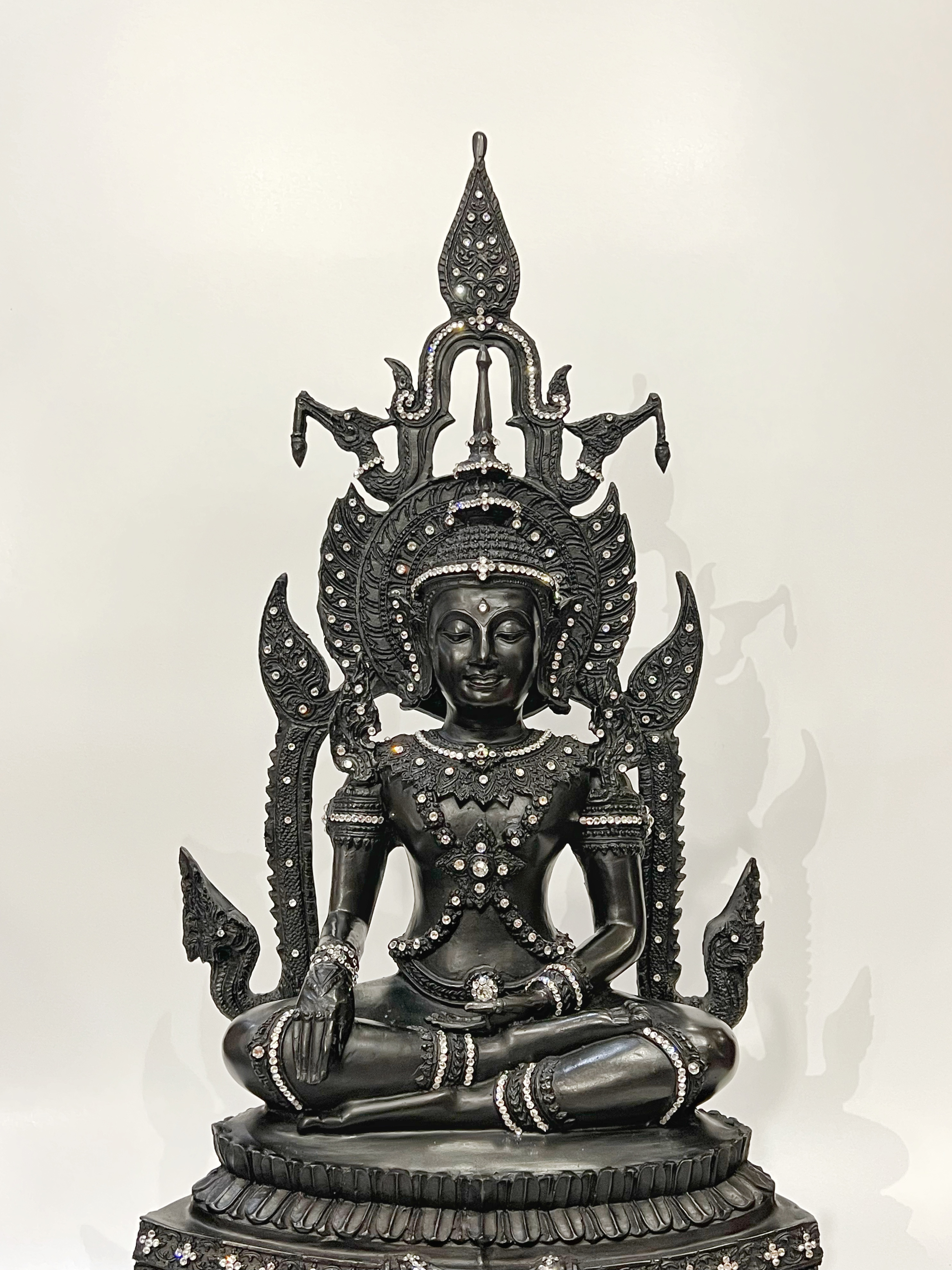 สมเด็จองค์ปฐม หน้าตัก 9 นิ้ว