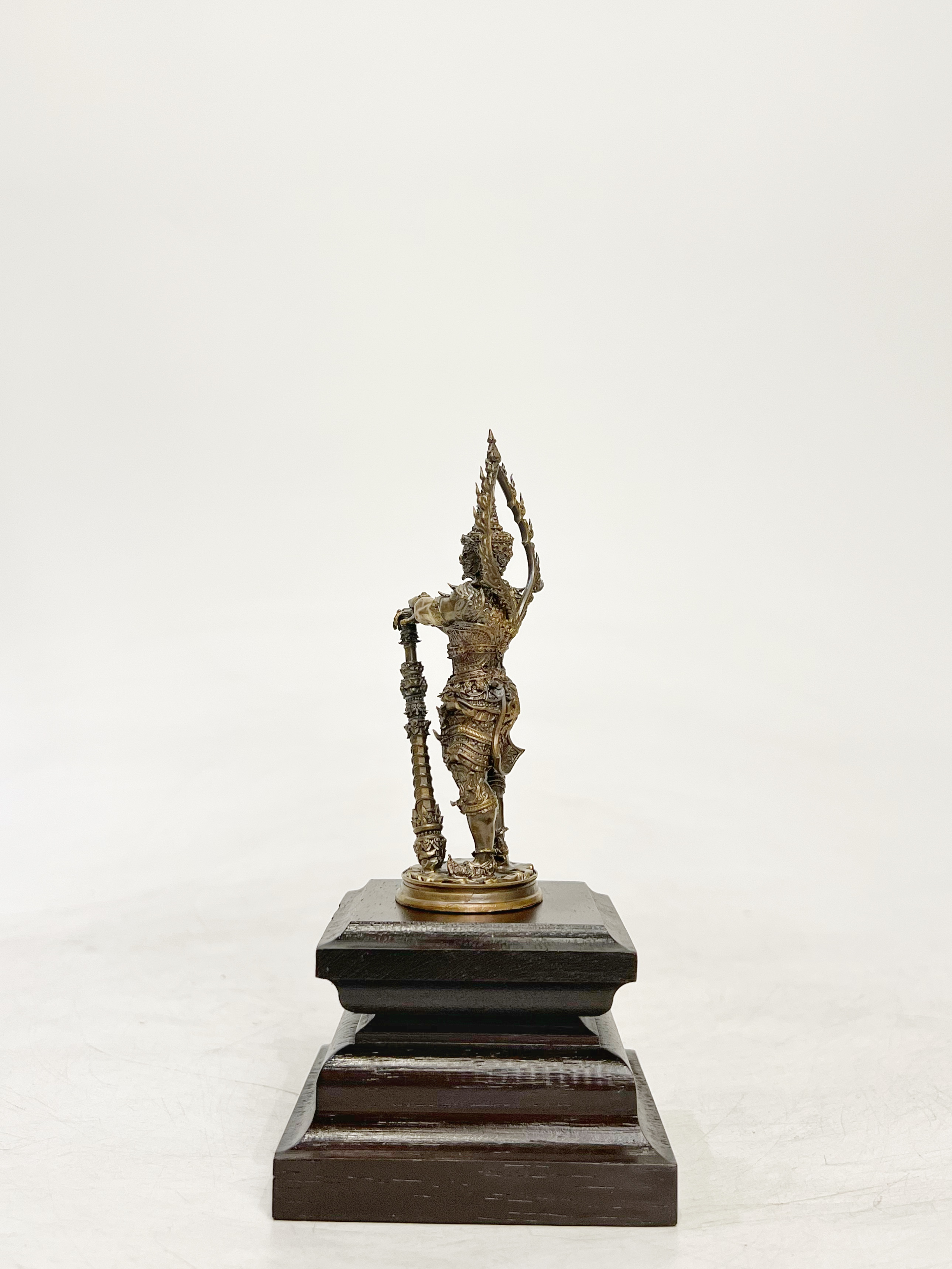 ท้าวเวสสุวรรณ สูง 4 นิ้ว