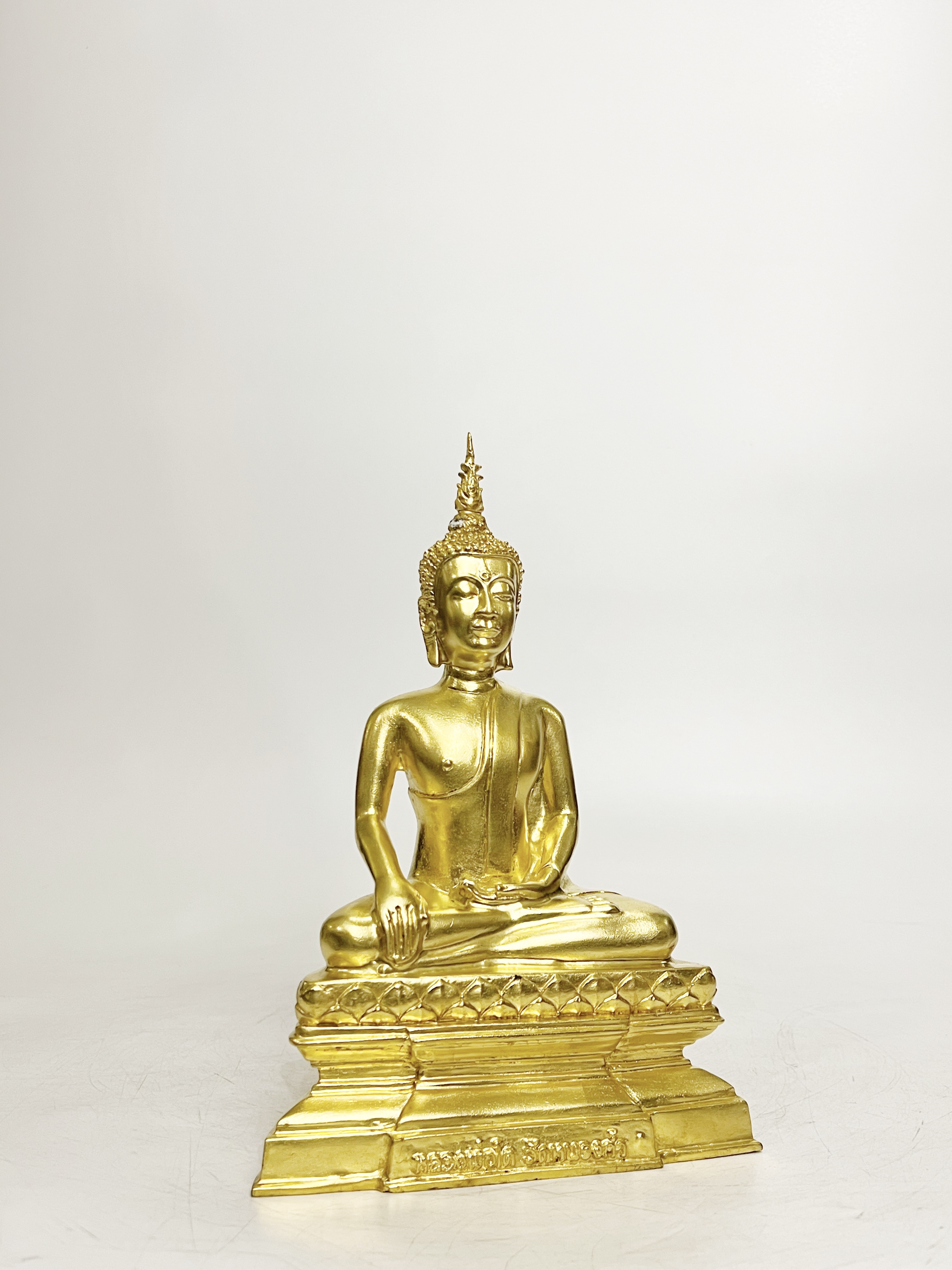 หลวงพ่อโต หน้าตัก 5 นิ้ว