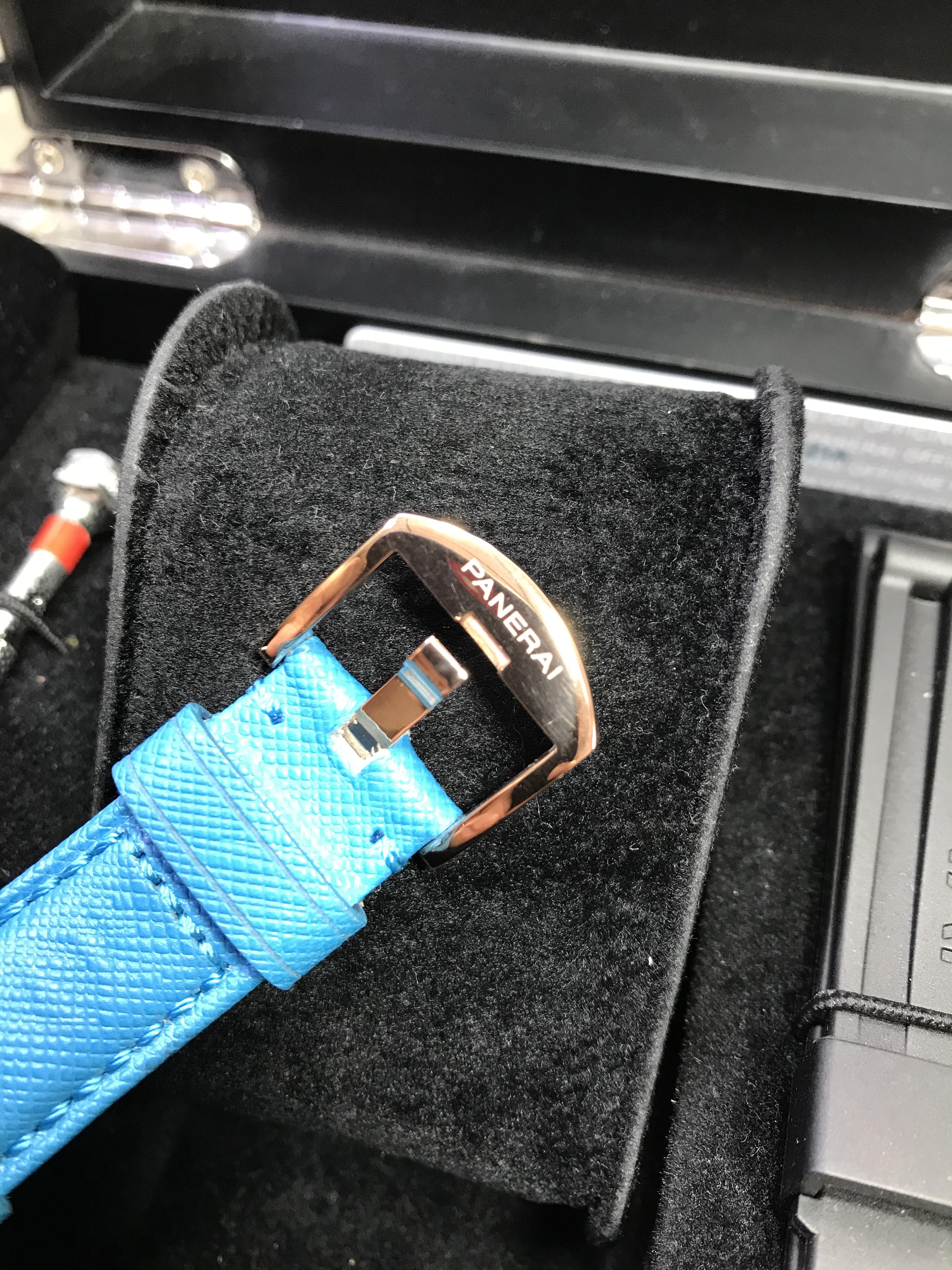 Panerai Luminor (PAM 1045)