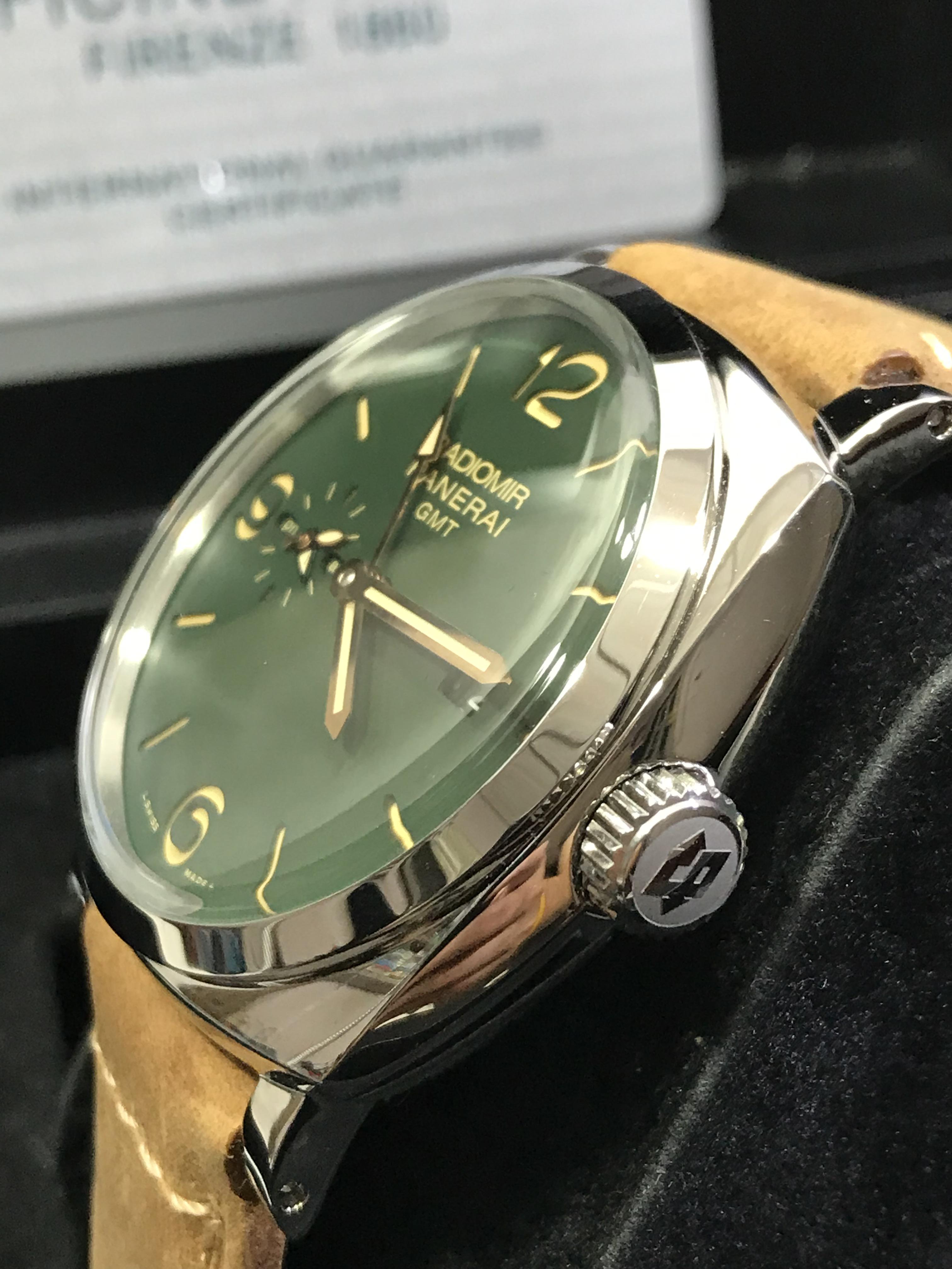 Radiomir Panerai GMT (PAM998)